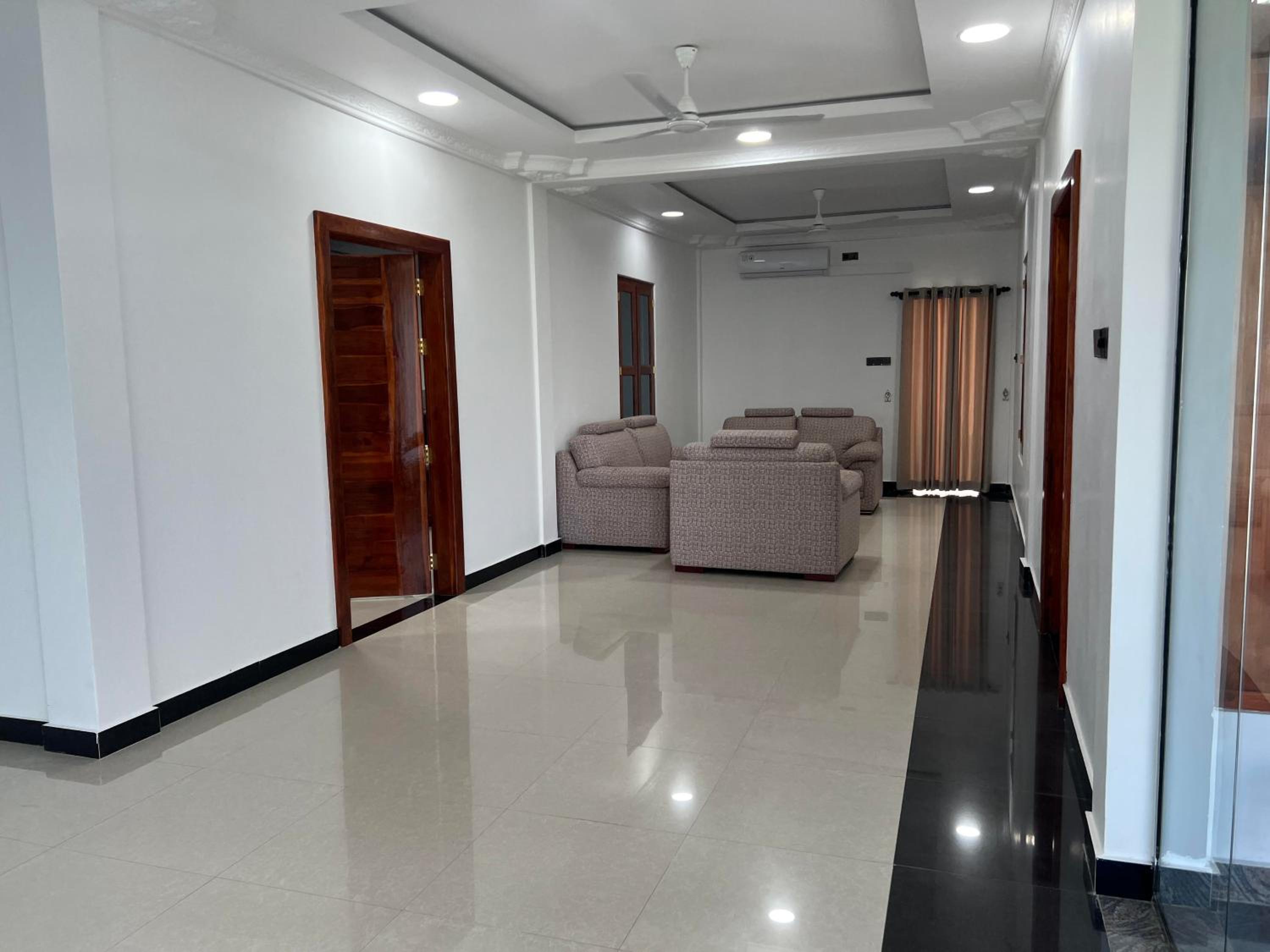 Deluxe Family Suite photo 2