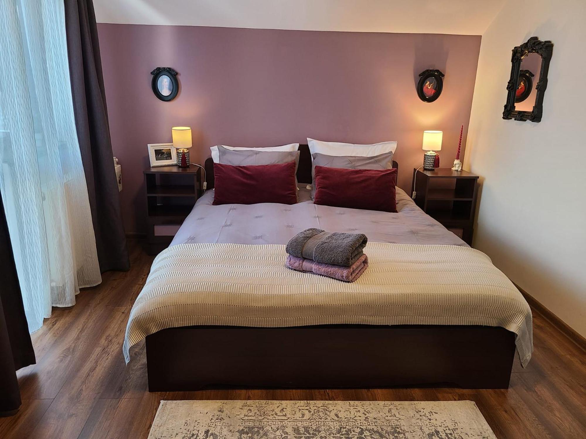 Double Room with Mountain View - Photo 22