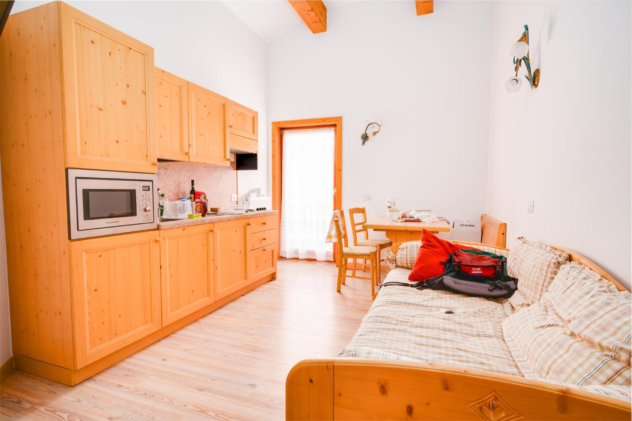 Apartment photo 3