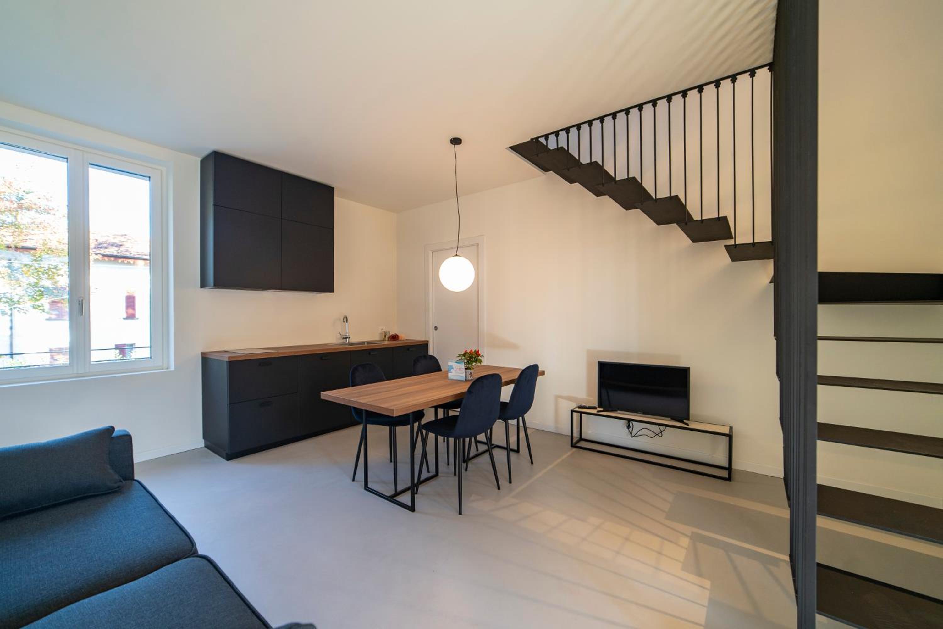 Maisonette photo 1