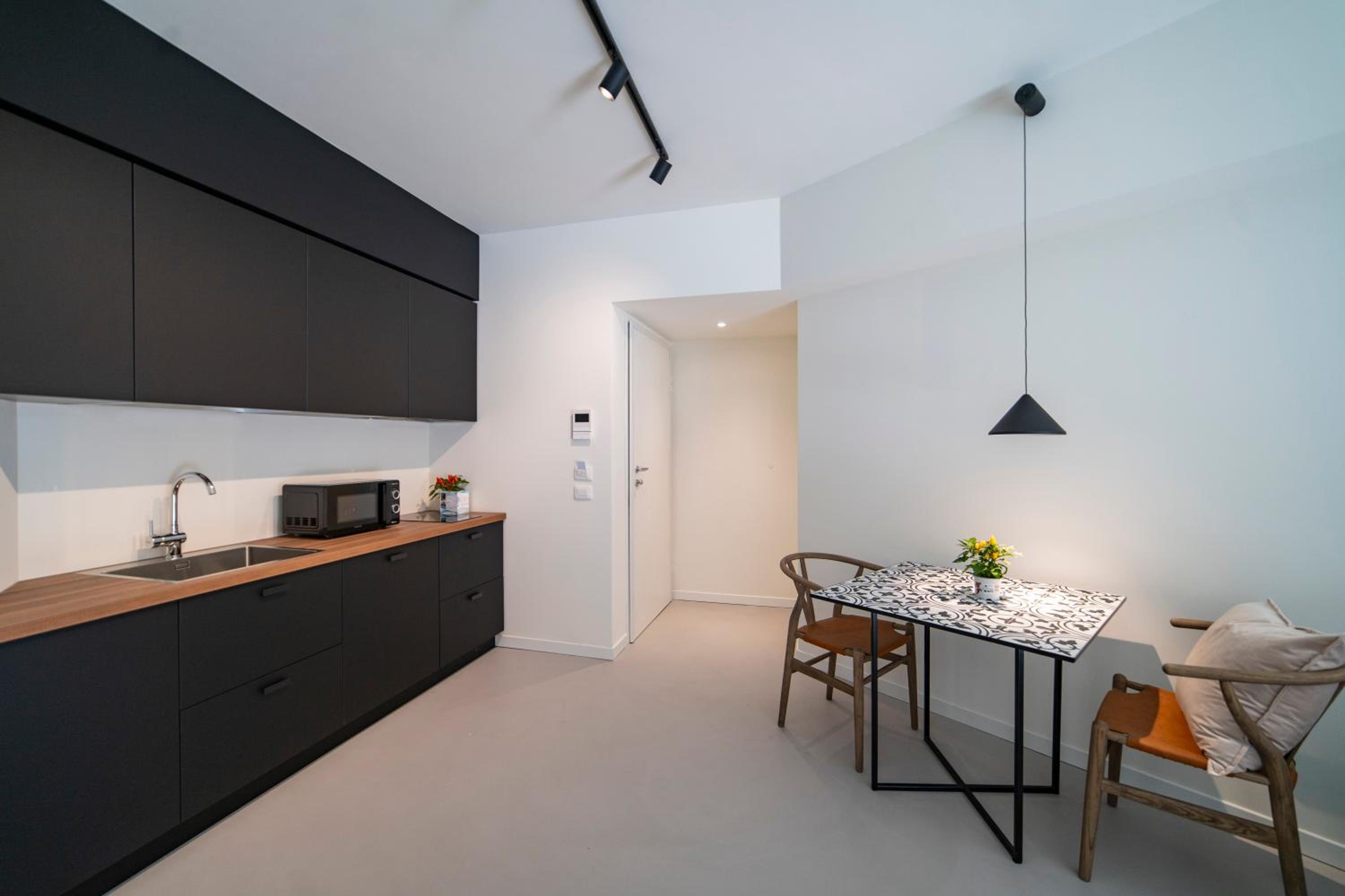 Studio Apartment photo 3