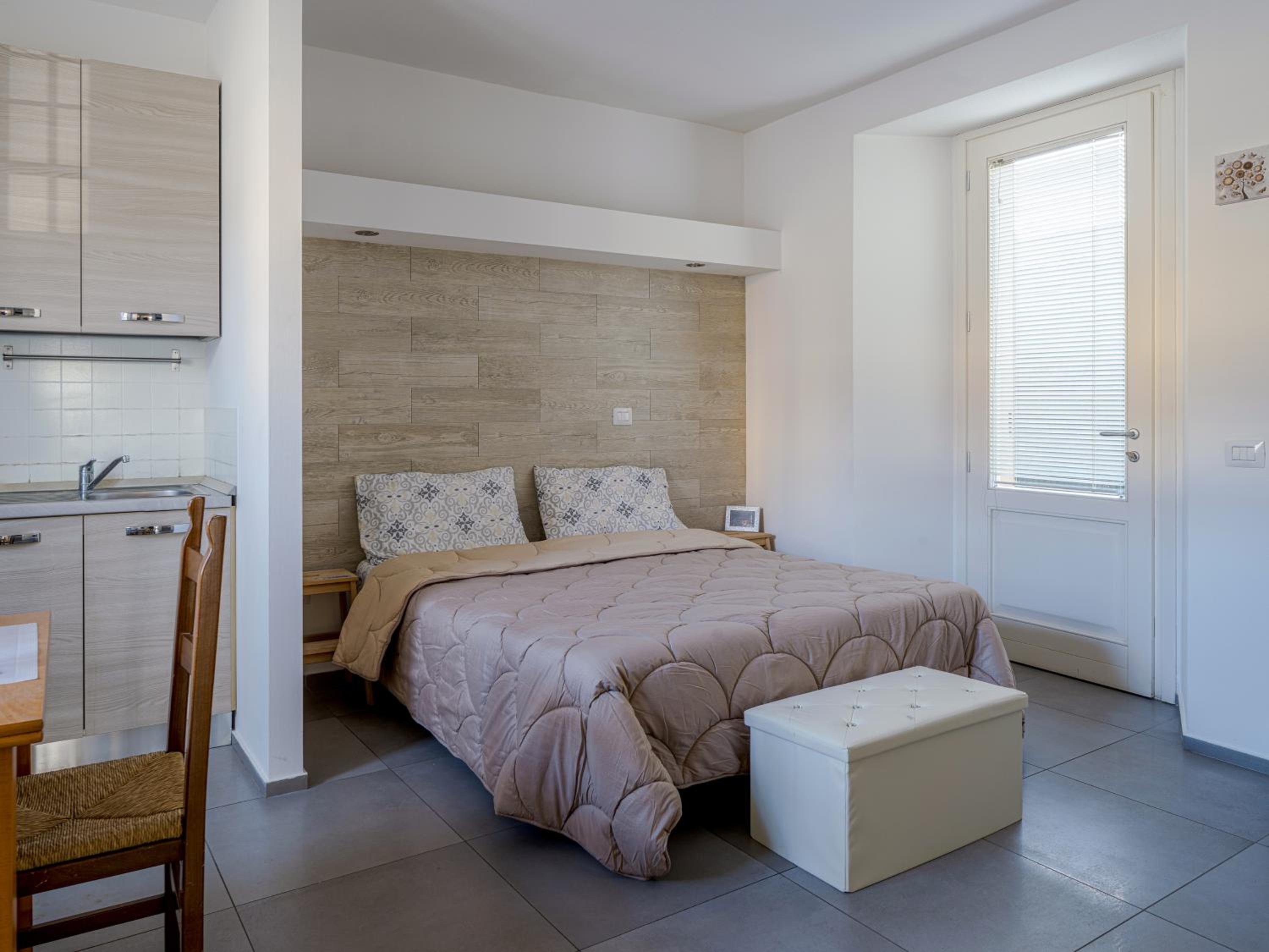 Double Room with Patio photo 2
