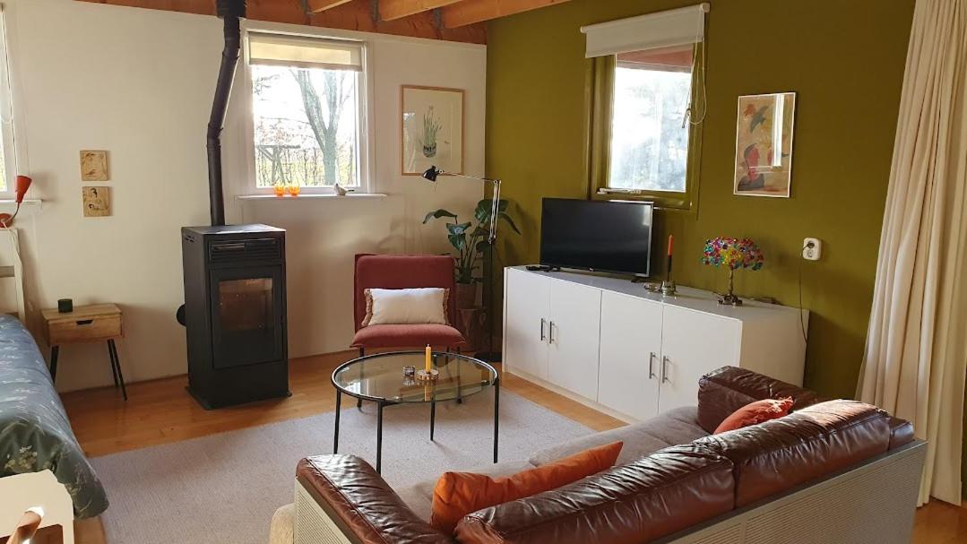 Large Double Room photo 1