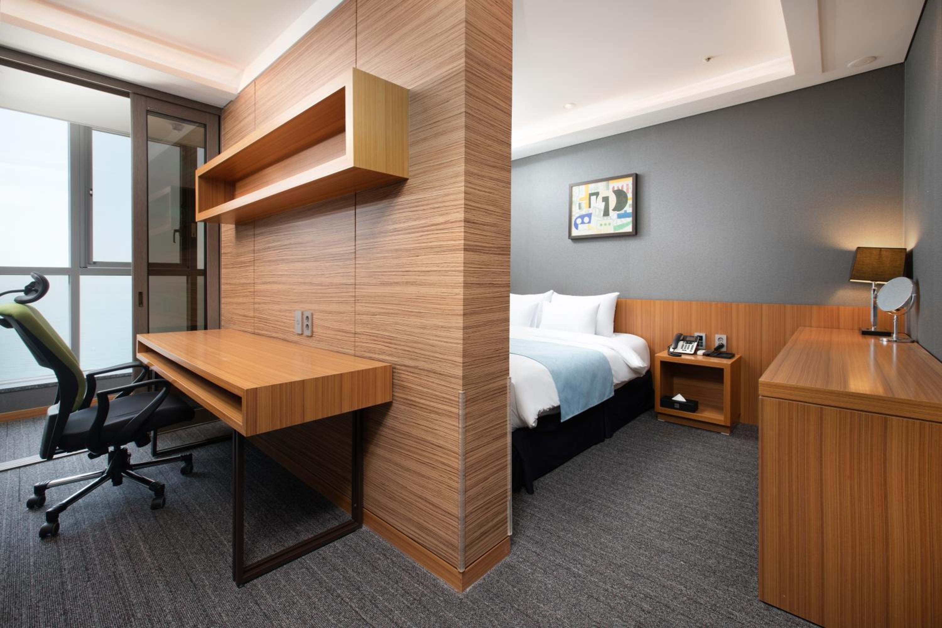 Suite with Sea View photo 2