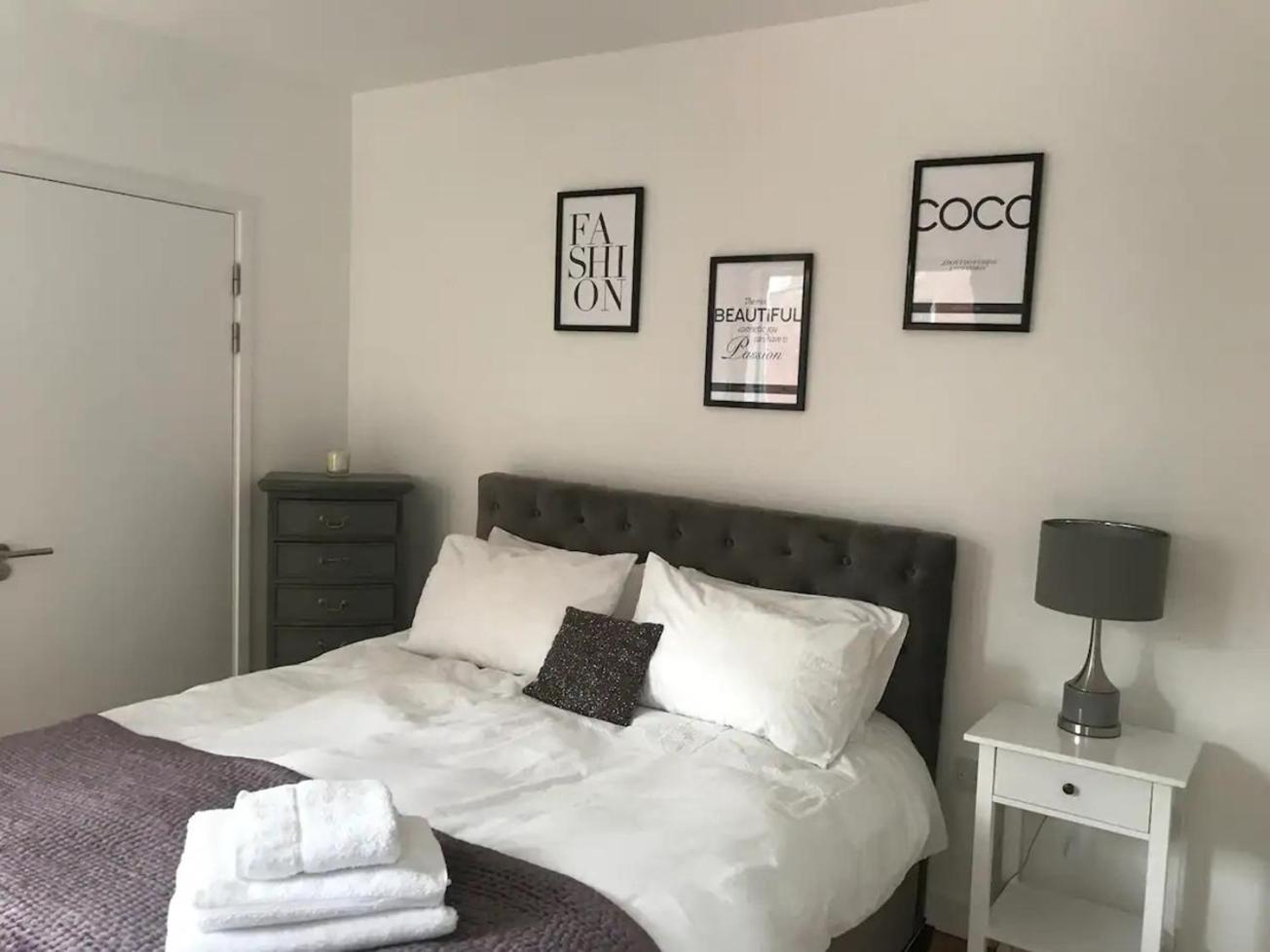 Two-Bedroom Apartment photo 1