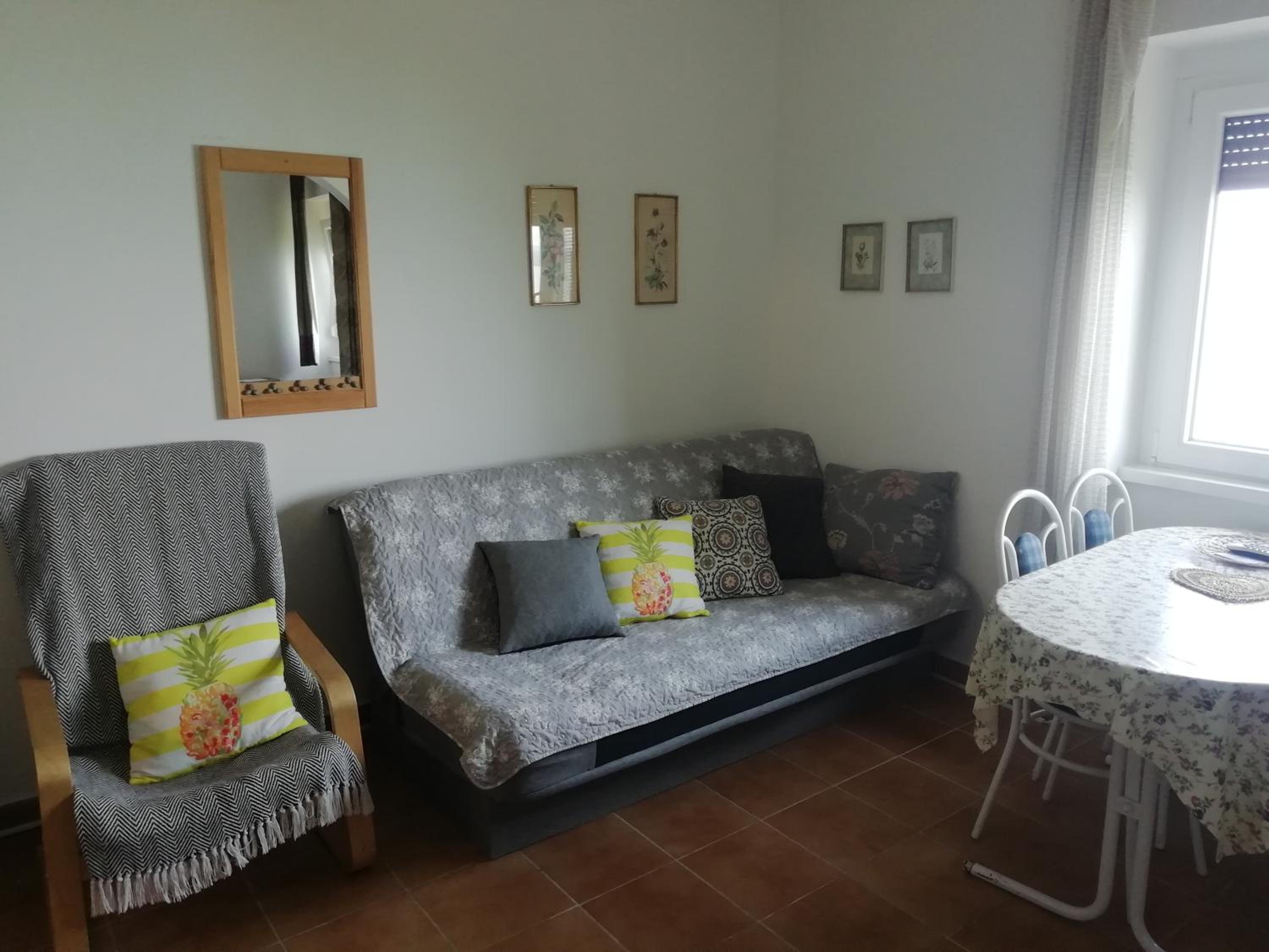 Apartment with Lake View photo 2