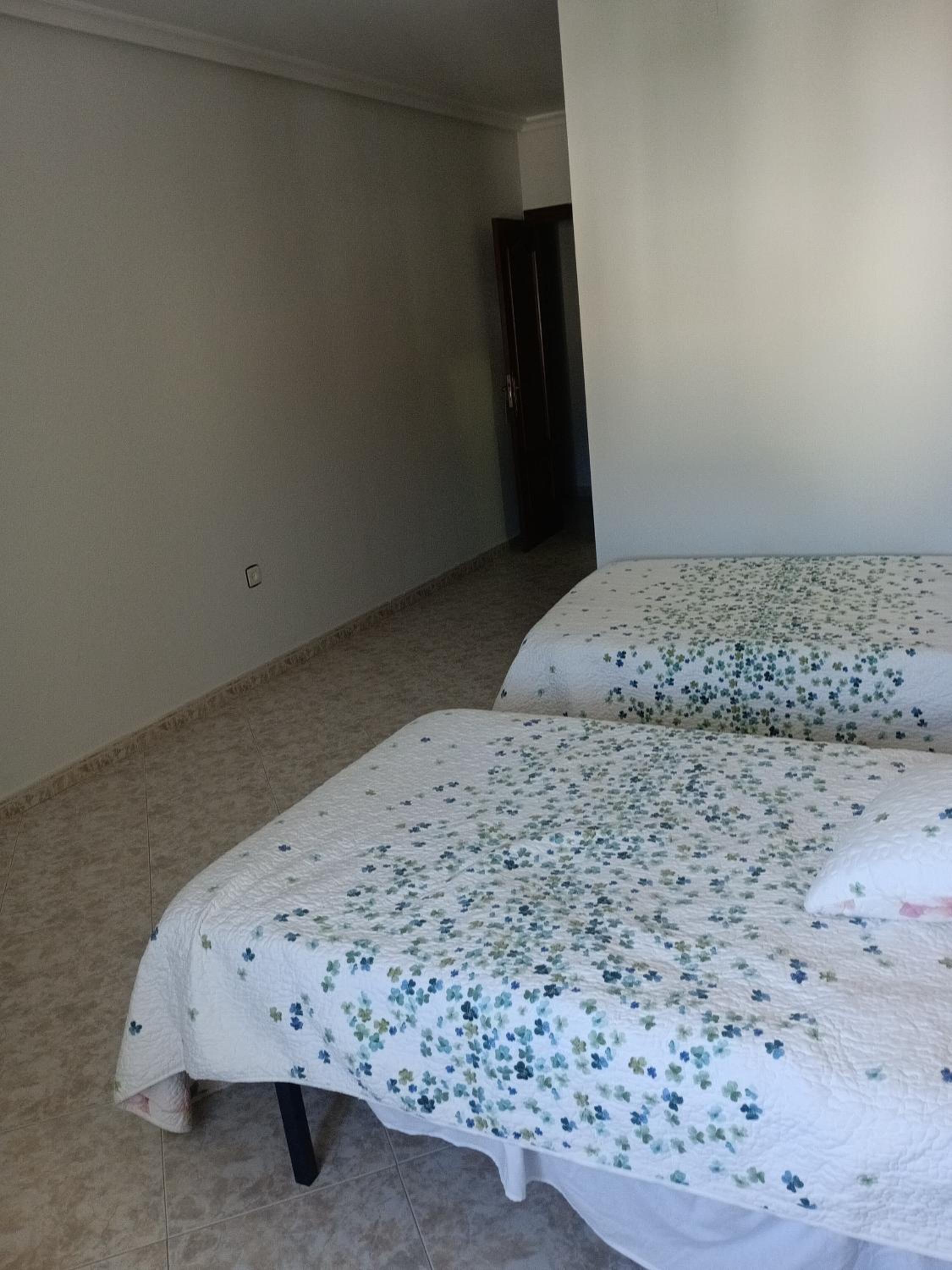 Habitación Doble con Baño Privado