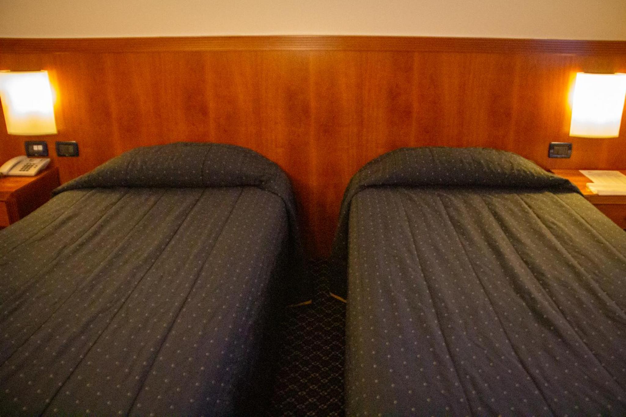 Double or Twin Room - Photo 6