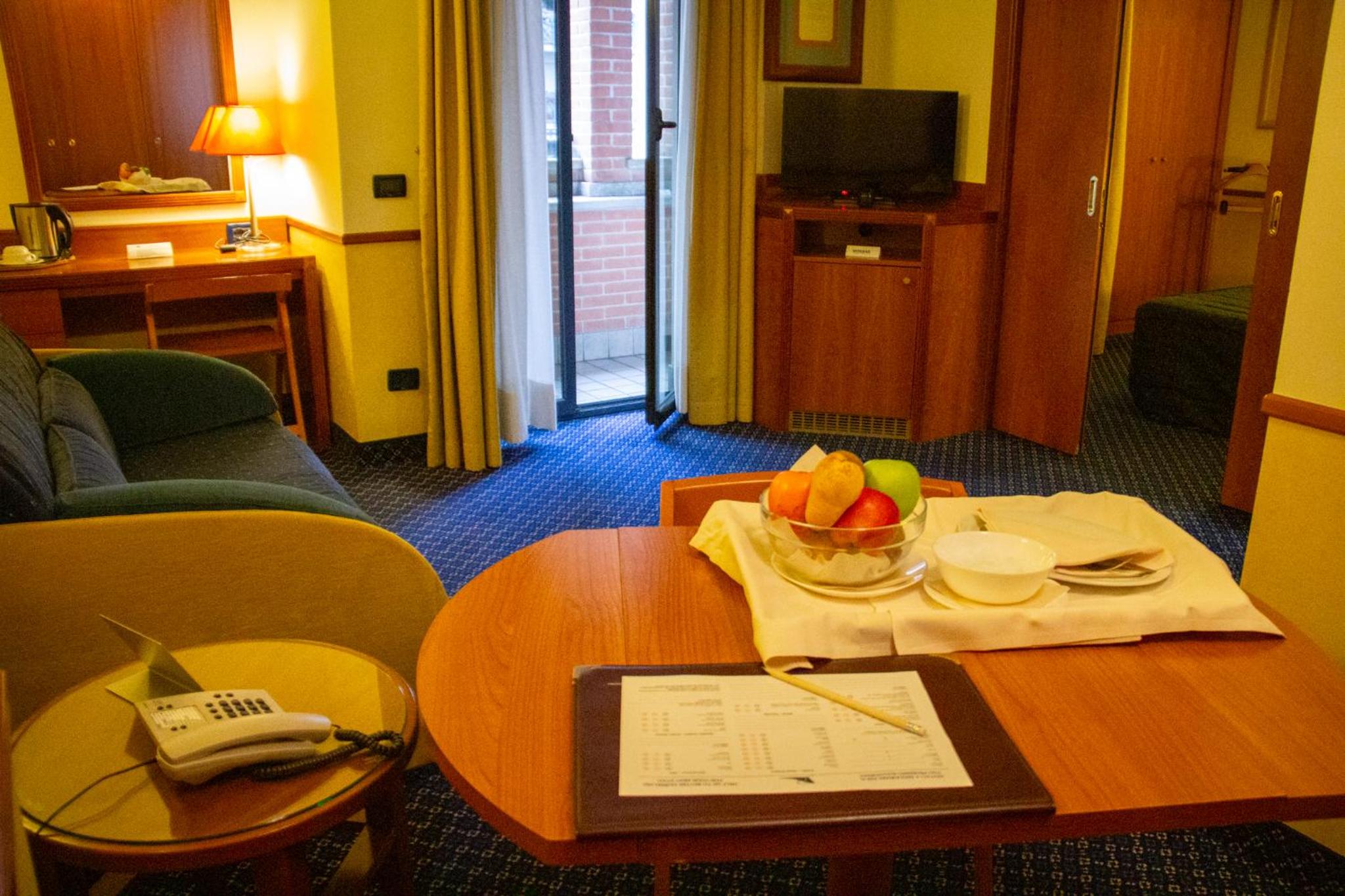 Junior Suite (4 Adults) - Photo 7
