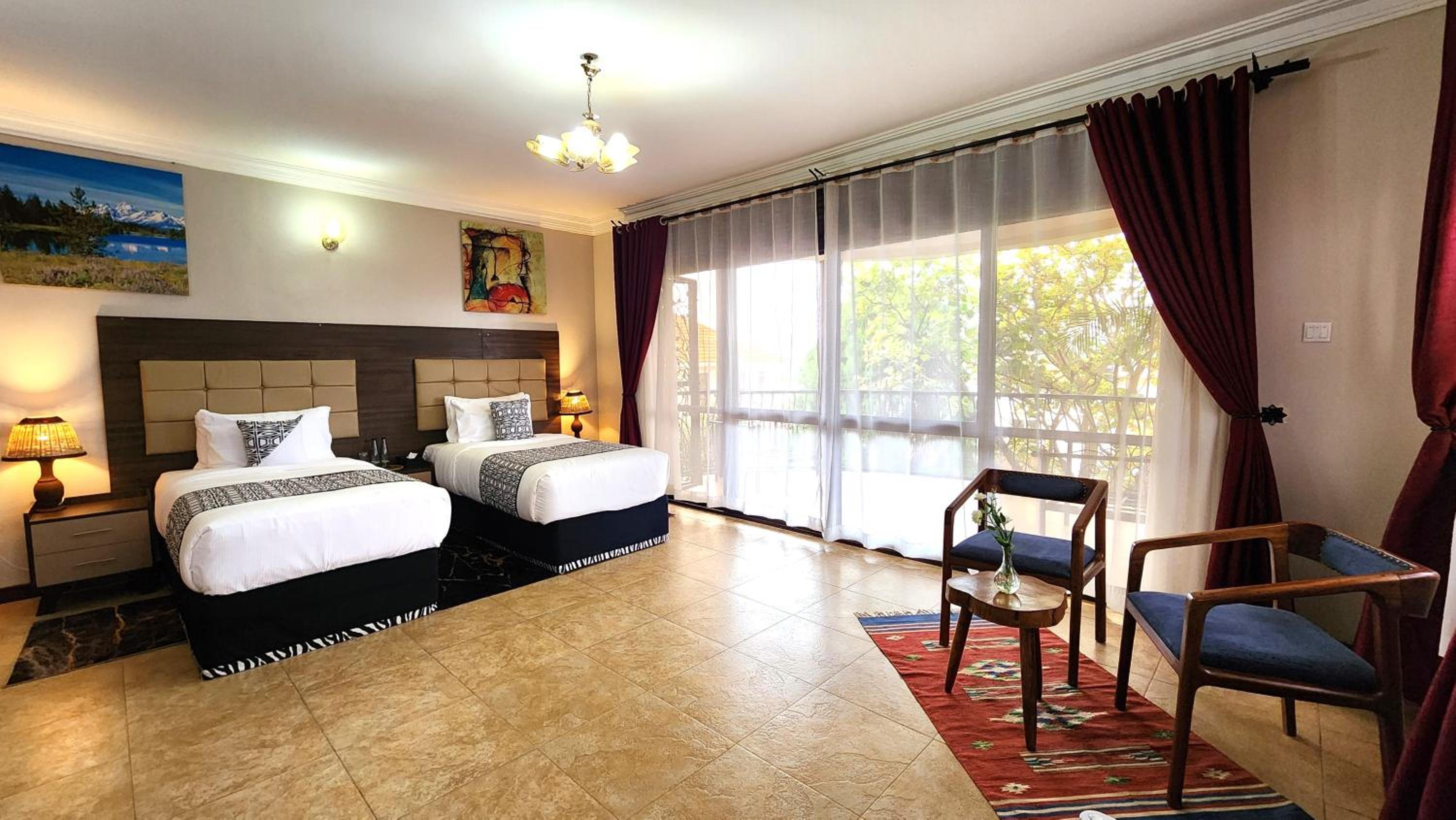 Double or Twin Room photo 1