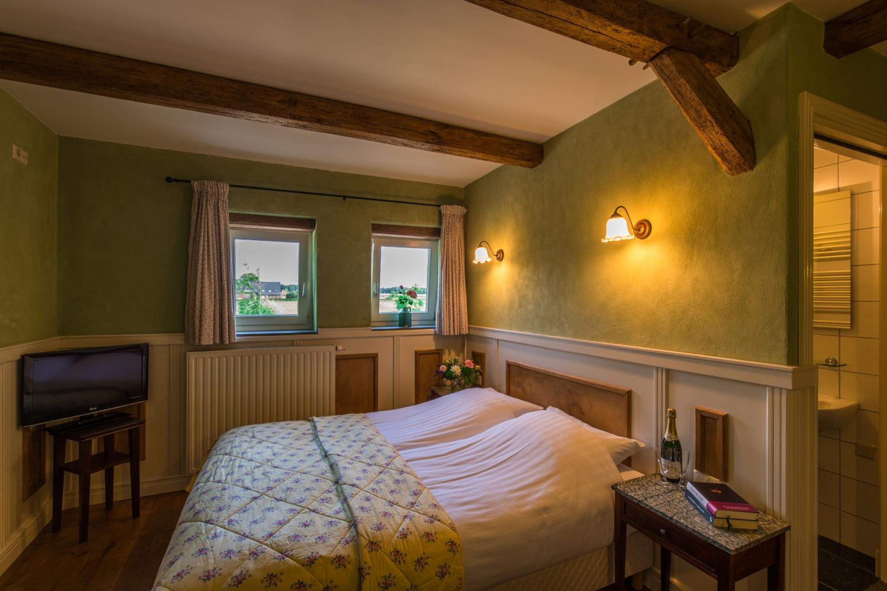 Single Room photo 1