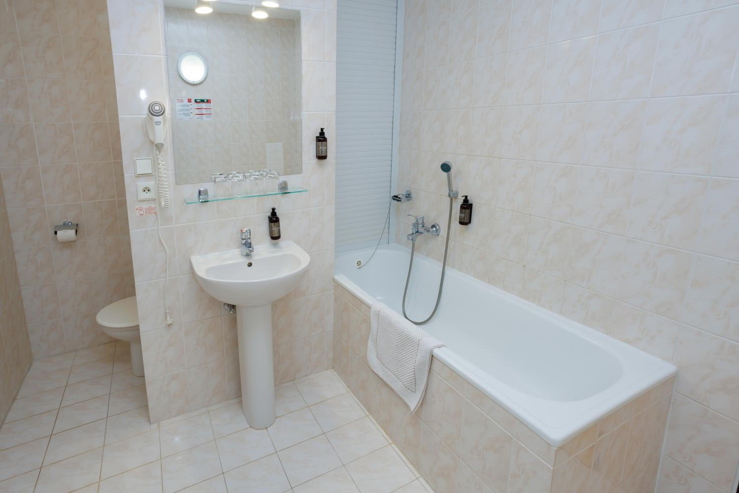 Superior Apartment - Photo 8