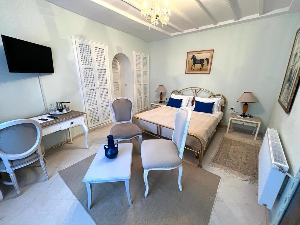 Superior King Room