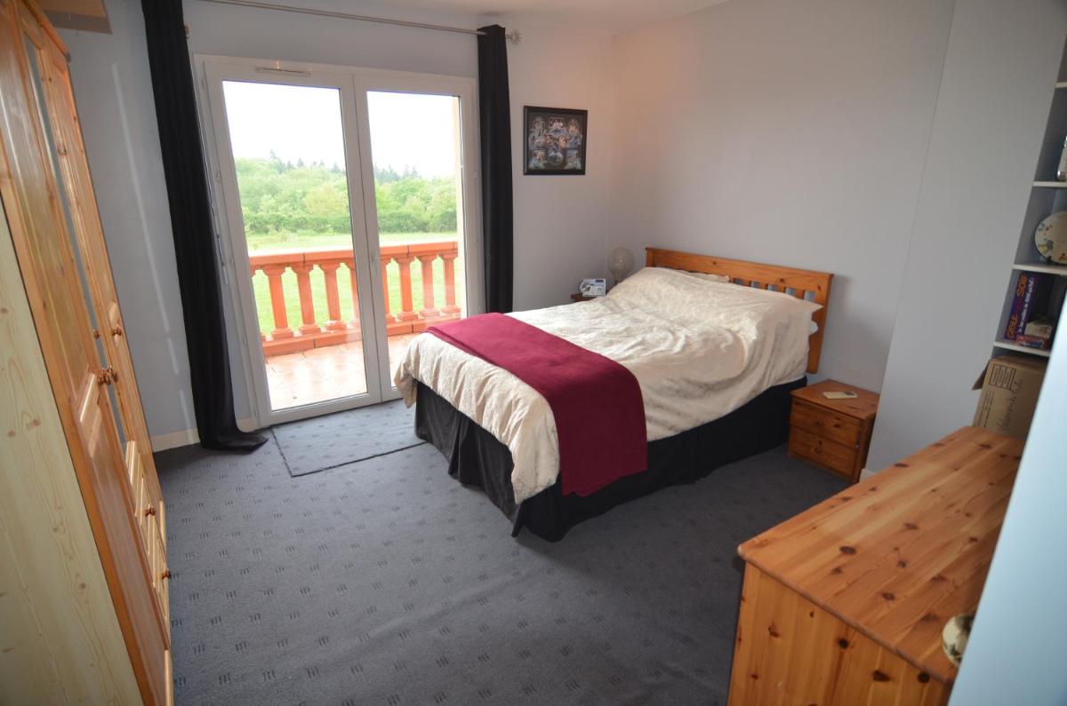 Deluxe Double Room with Shower photo 3