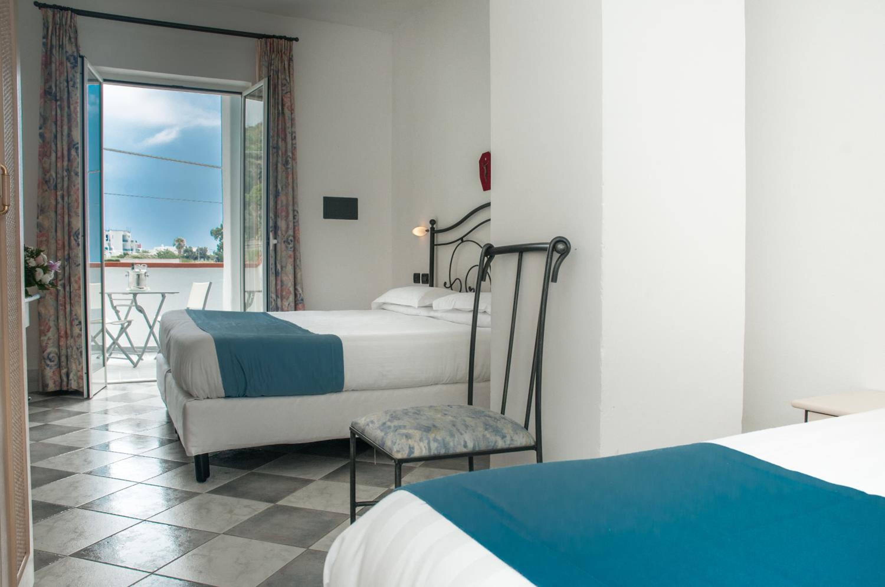 Double Or Twin Room With Panoramic View - Spa Package photo 1