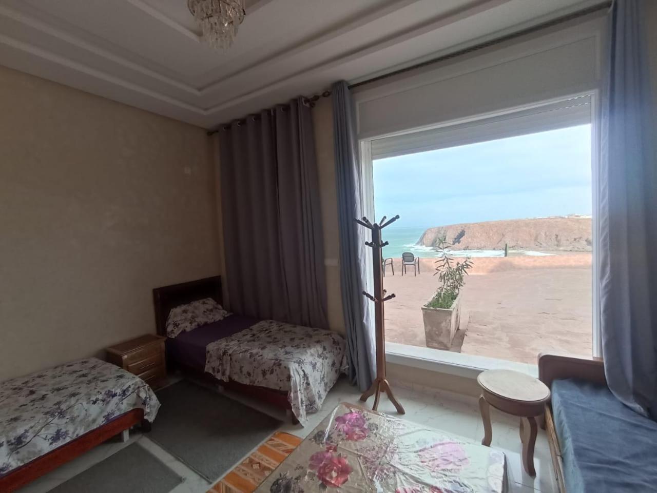One-Bedroom Apartment - Photo 4