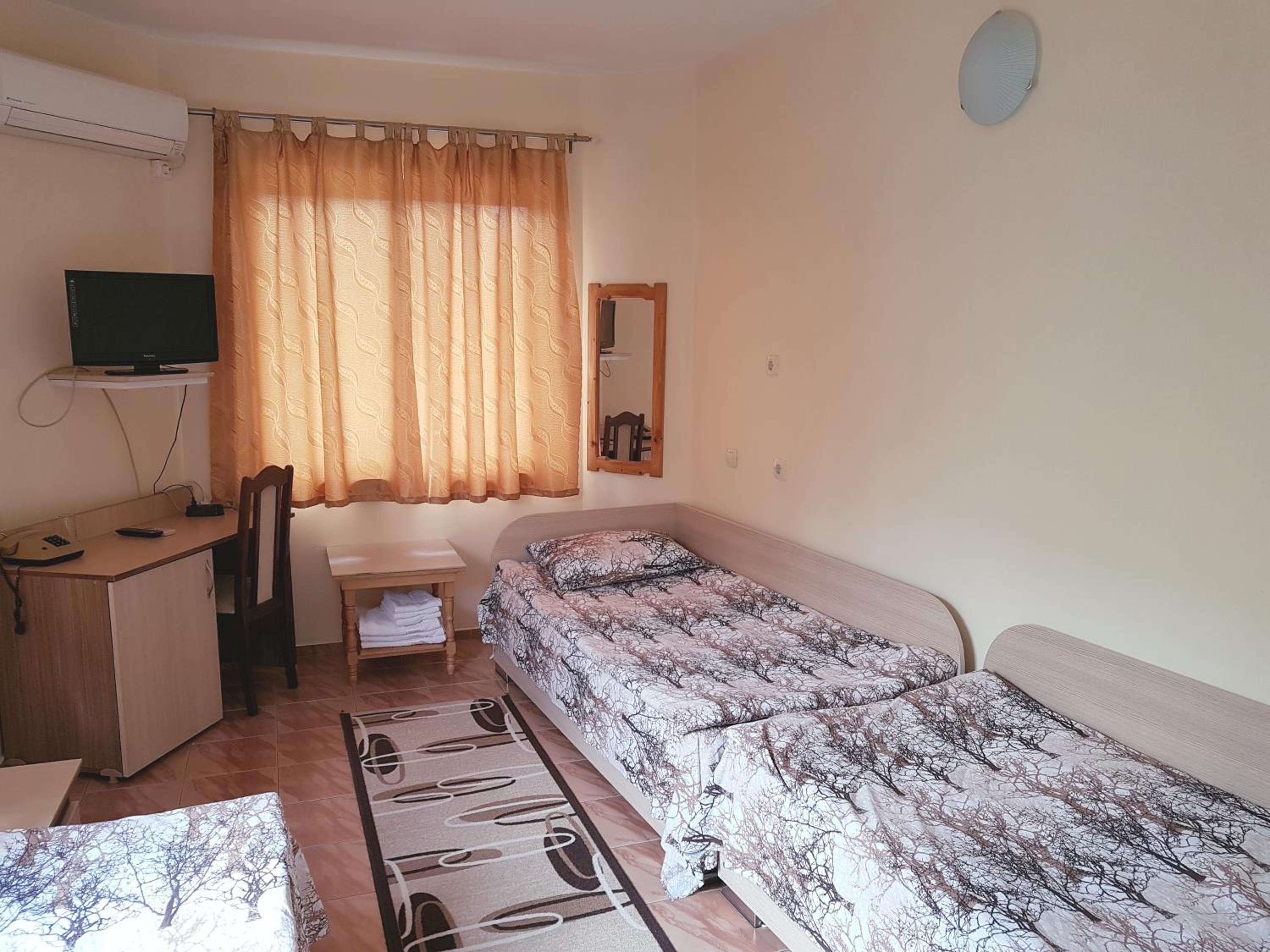  Triple Room - Photo 14