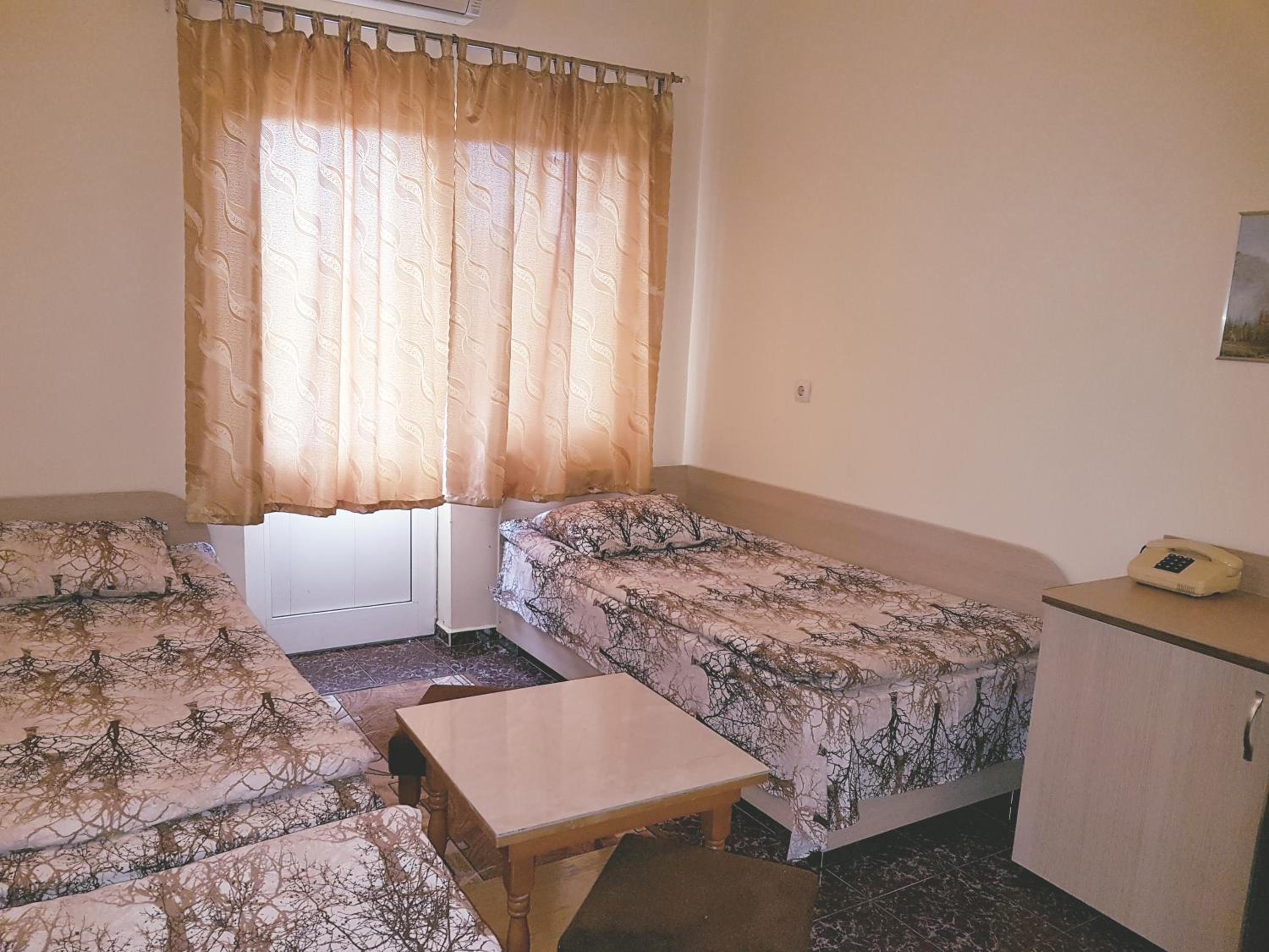  Triple Room - Photo 8