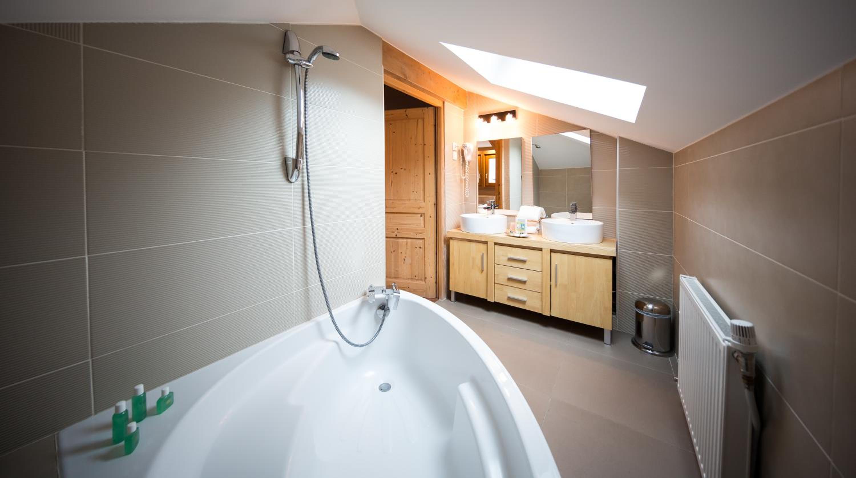 Confort Triple Room - Photo 6