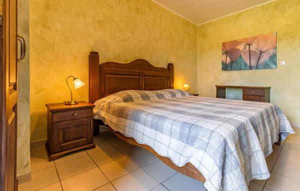 Three-Bedroom Villa photo 1