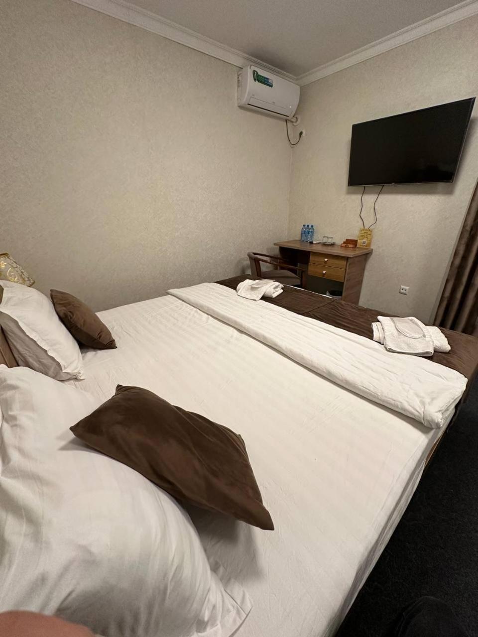 Double Or Twin Room With Private Bathroom