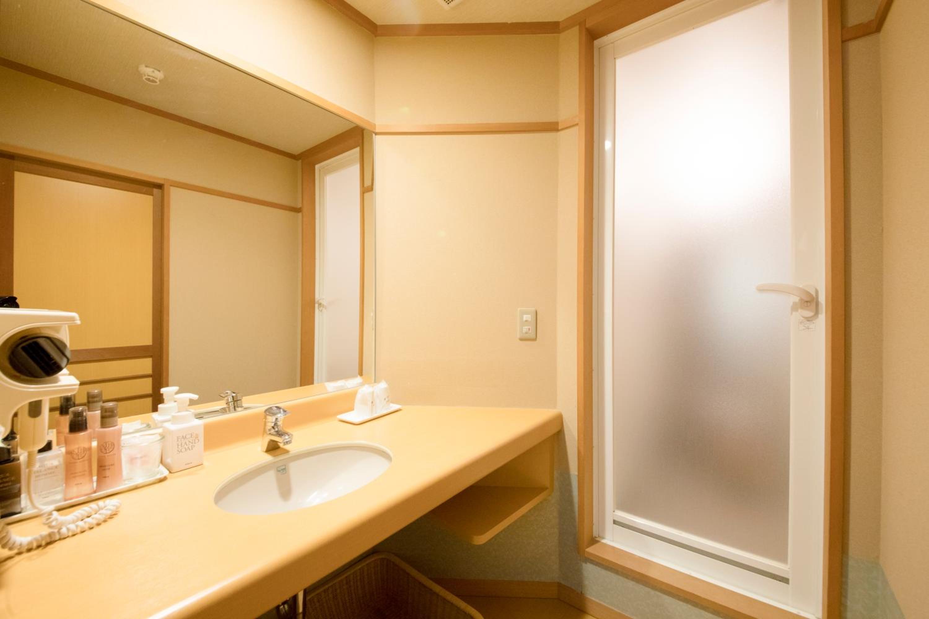 Japanese-Style Room photo 2