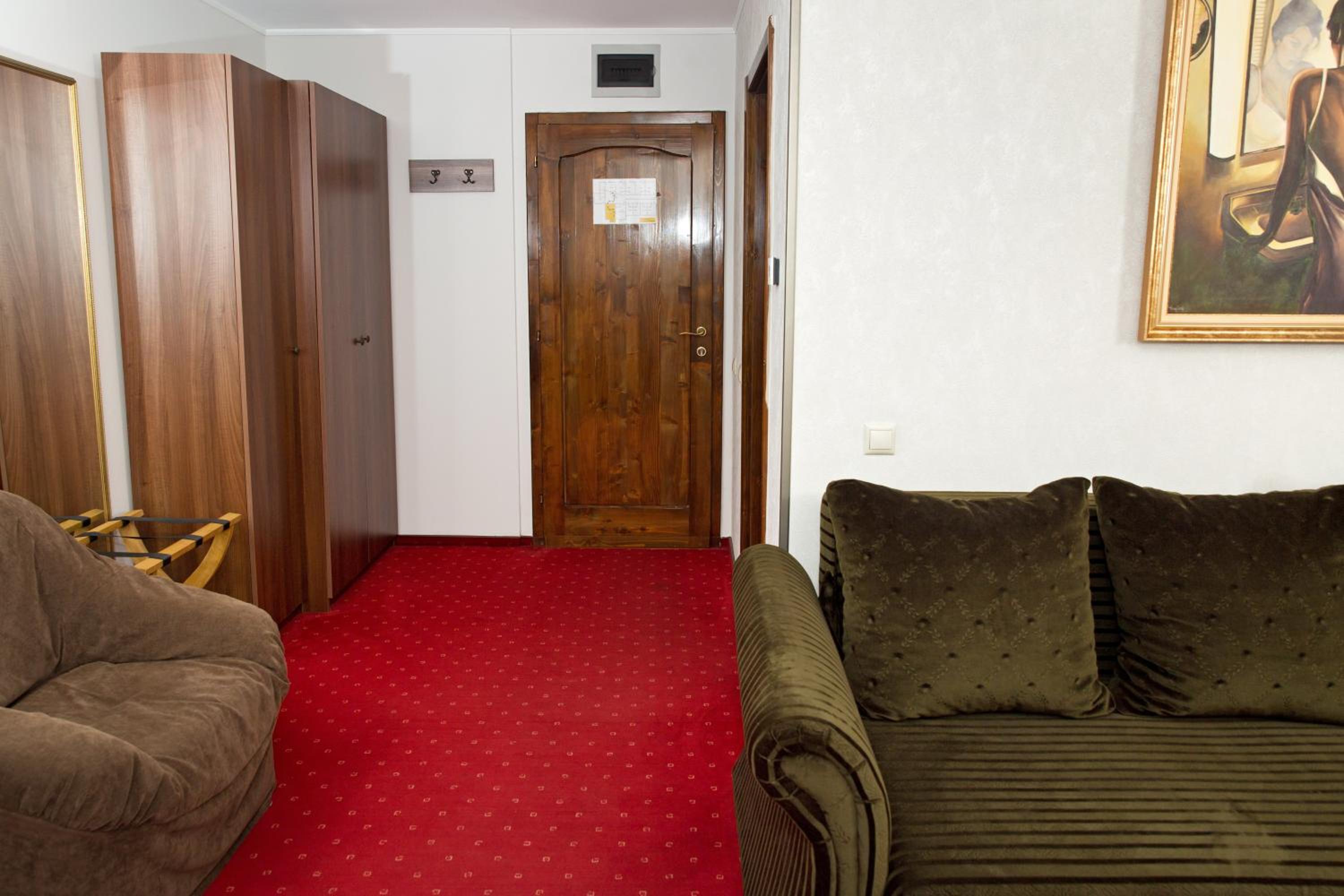 Deluxe Suite photo 2