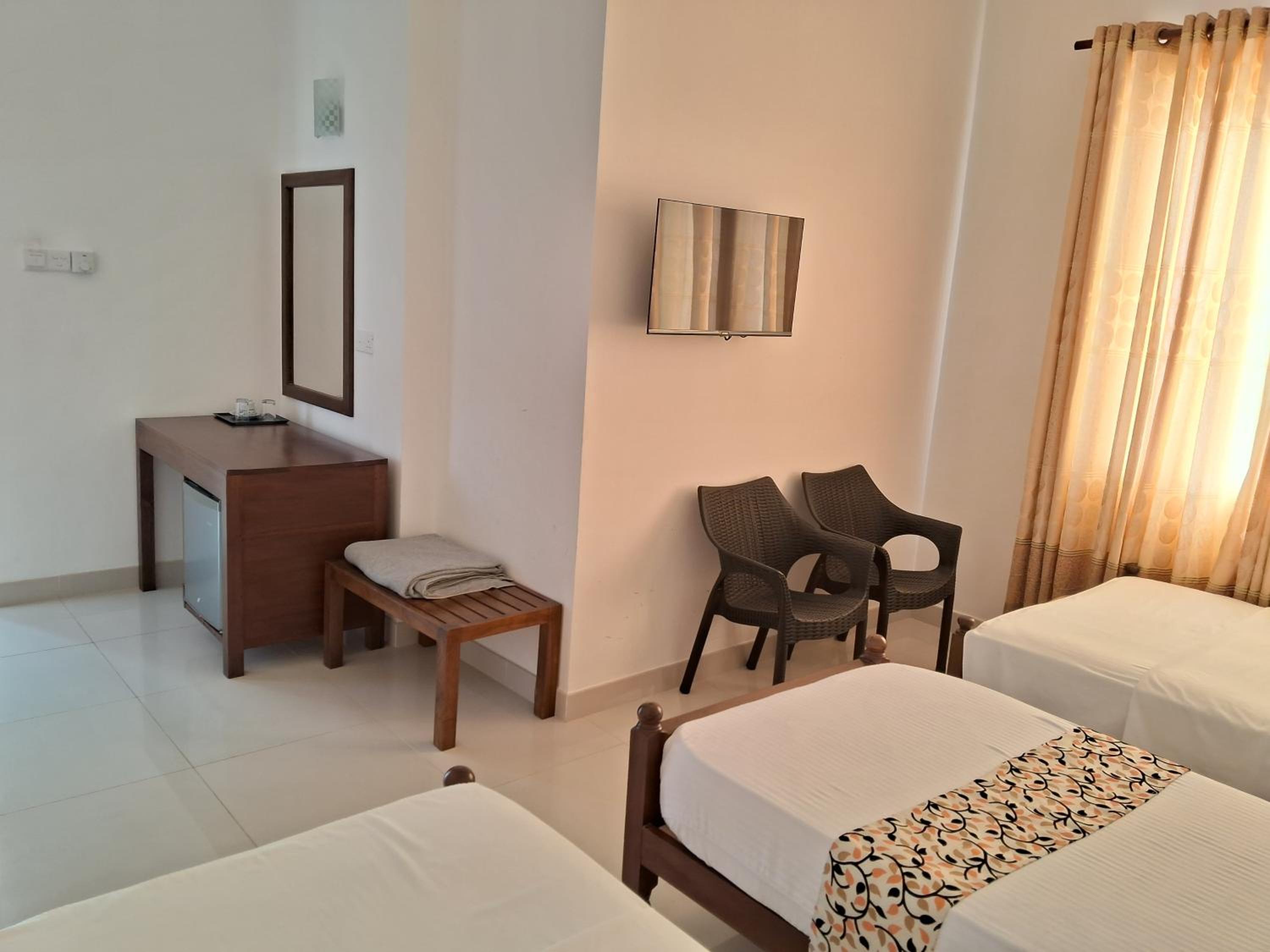 Superior Triple Room photo 3