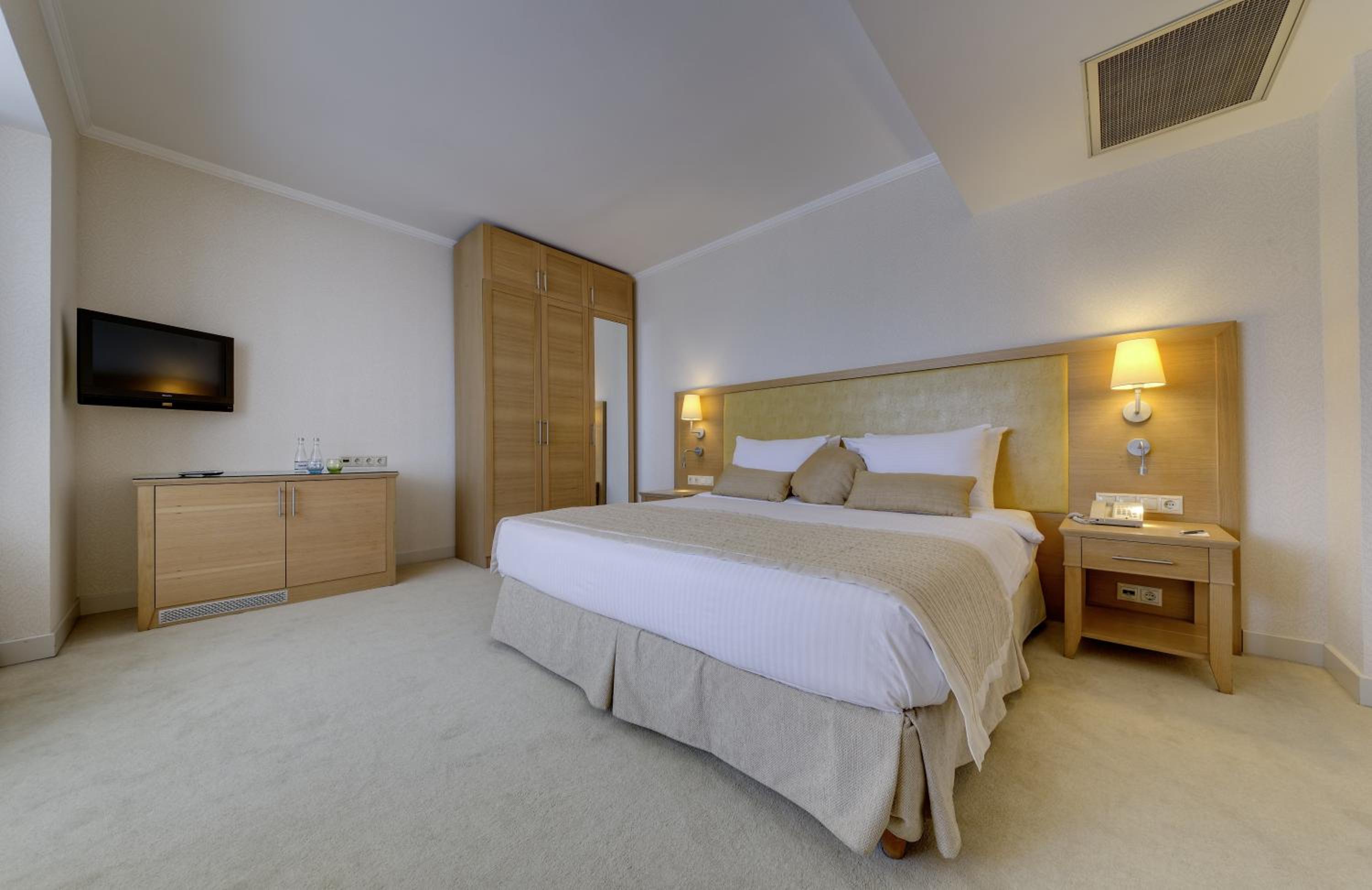 Suite with Sea View - Photo 1
