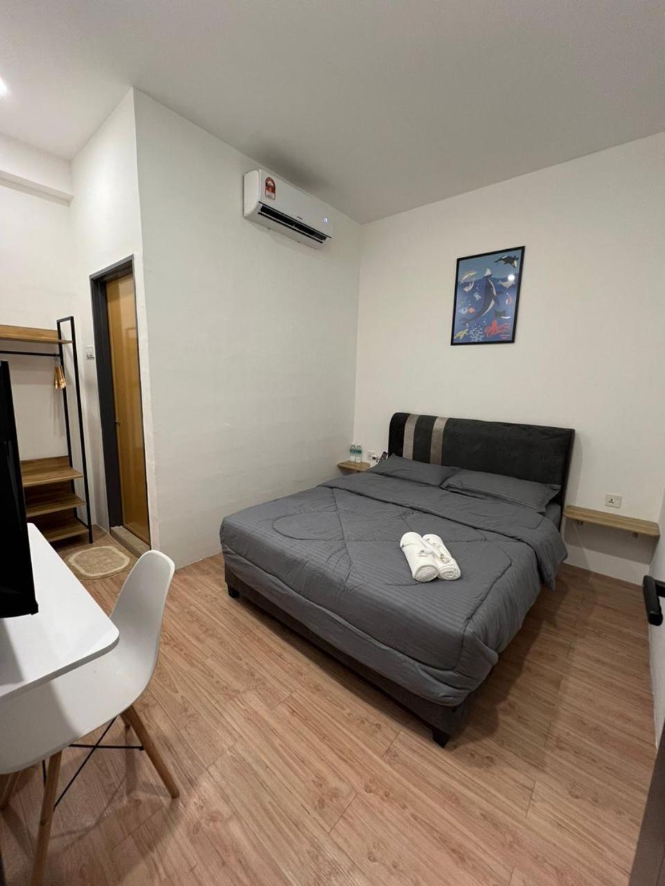 Deluxe Queen Room photo 2