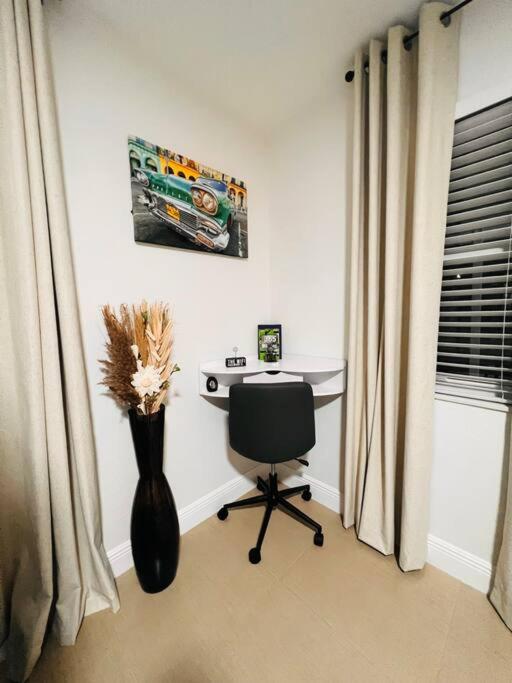 One-Bedroom House photo 2