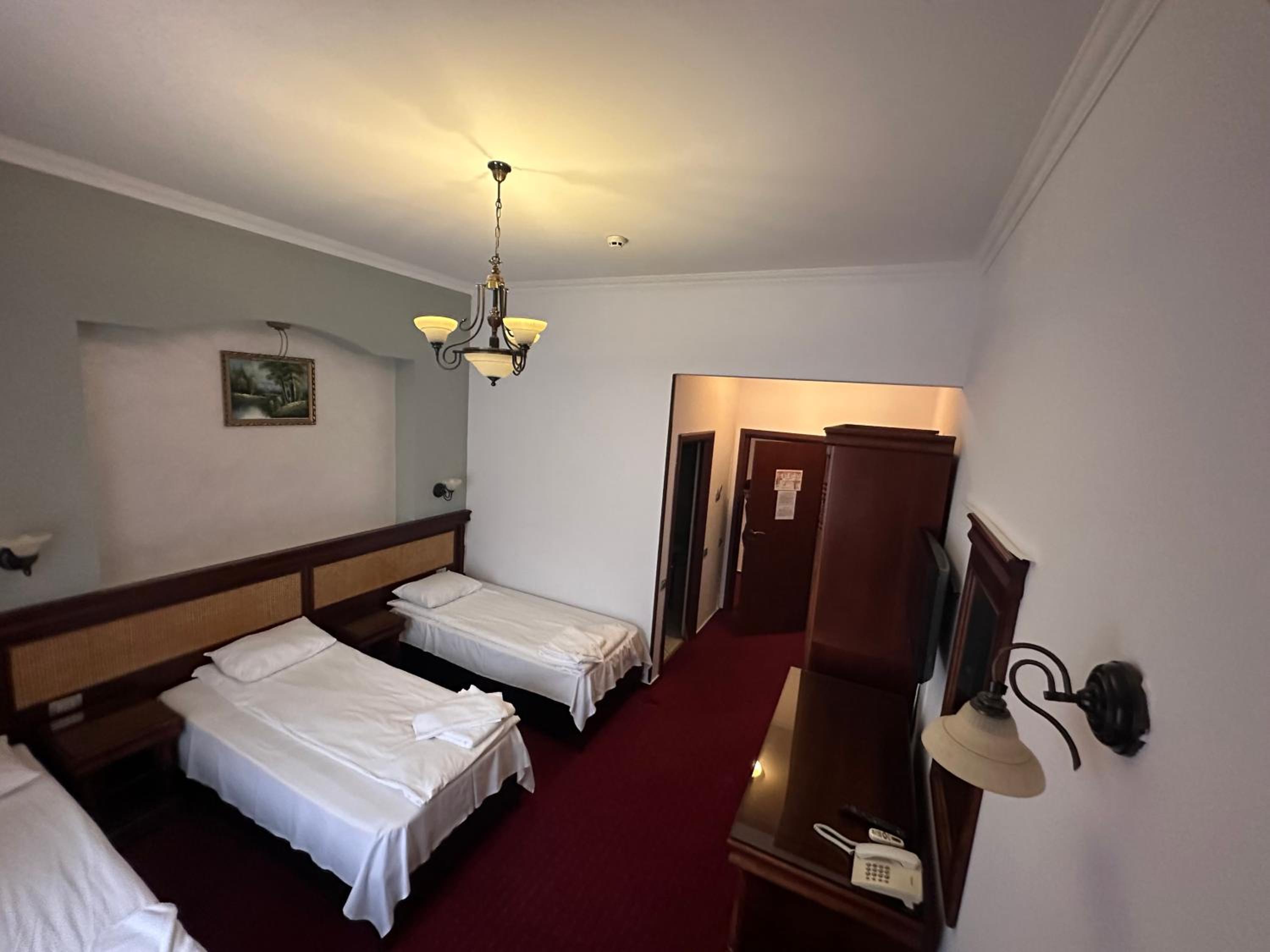 Standard Triple Room - Photo 22