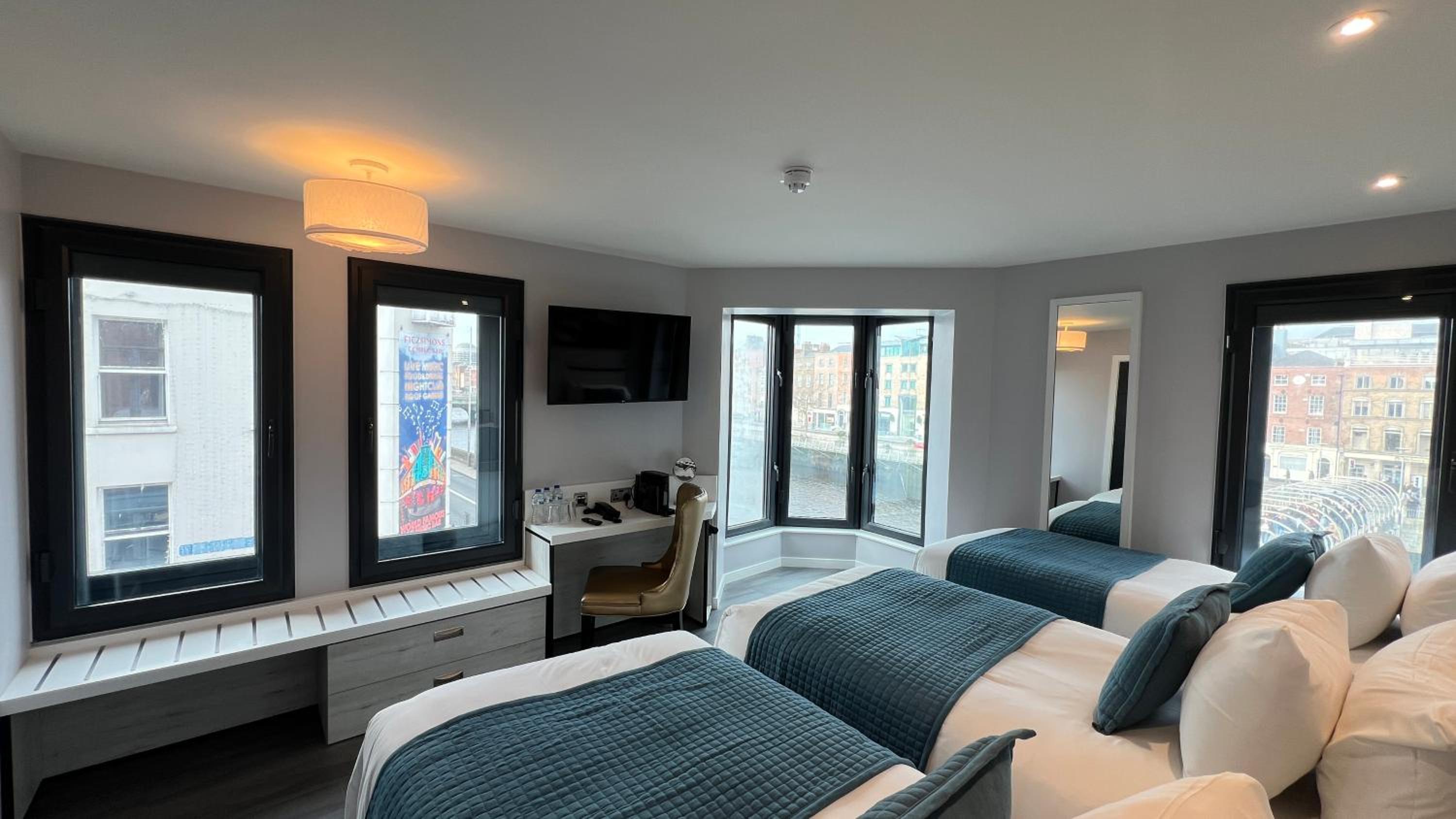 Triple Room photo 2