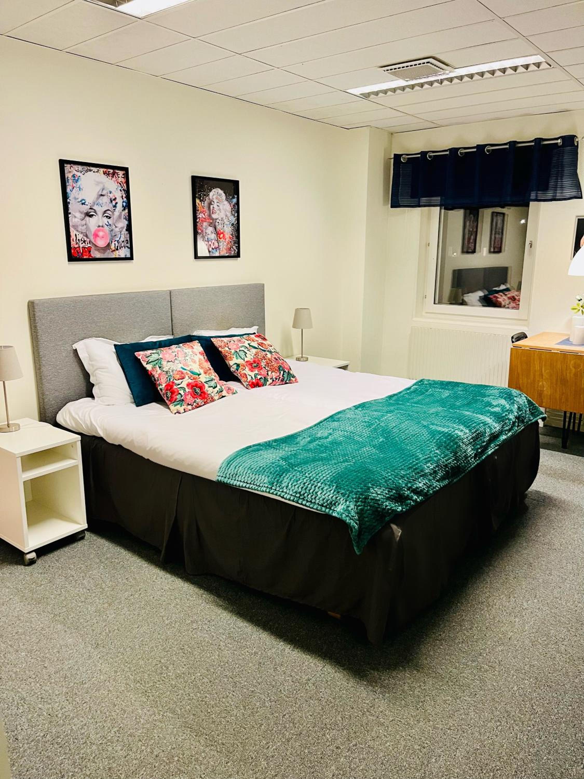 Standard Double Room - Photo 14