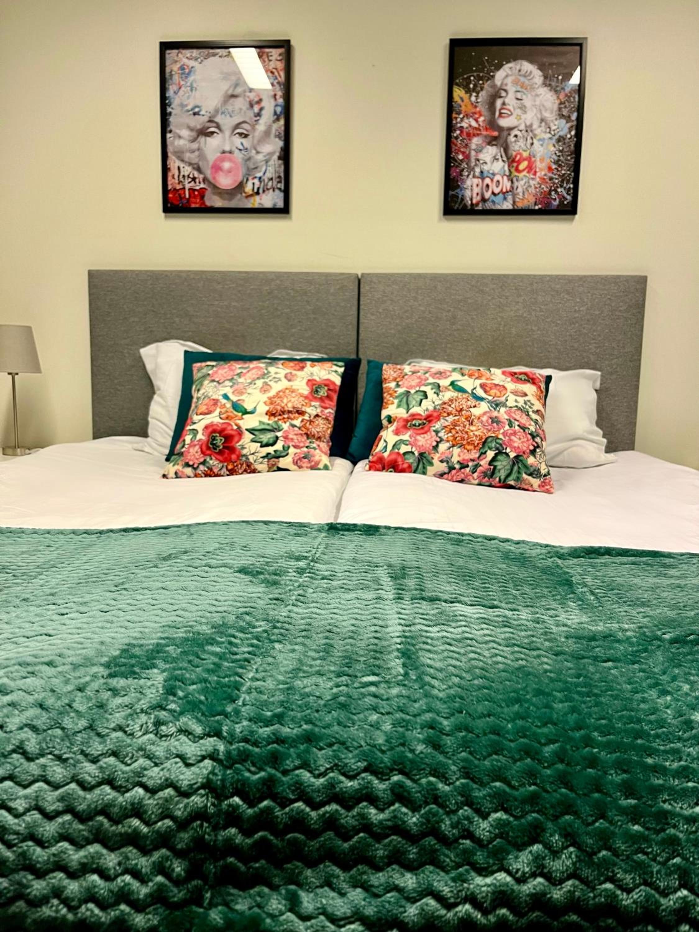 Standard Double Room - Photo 3