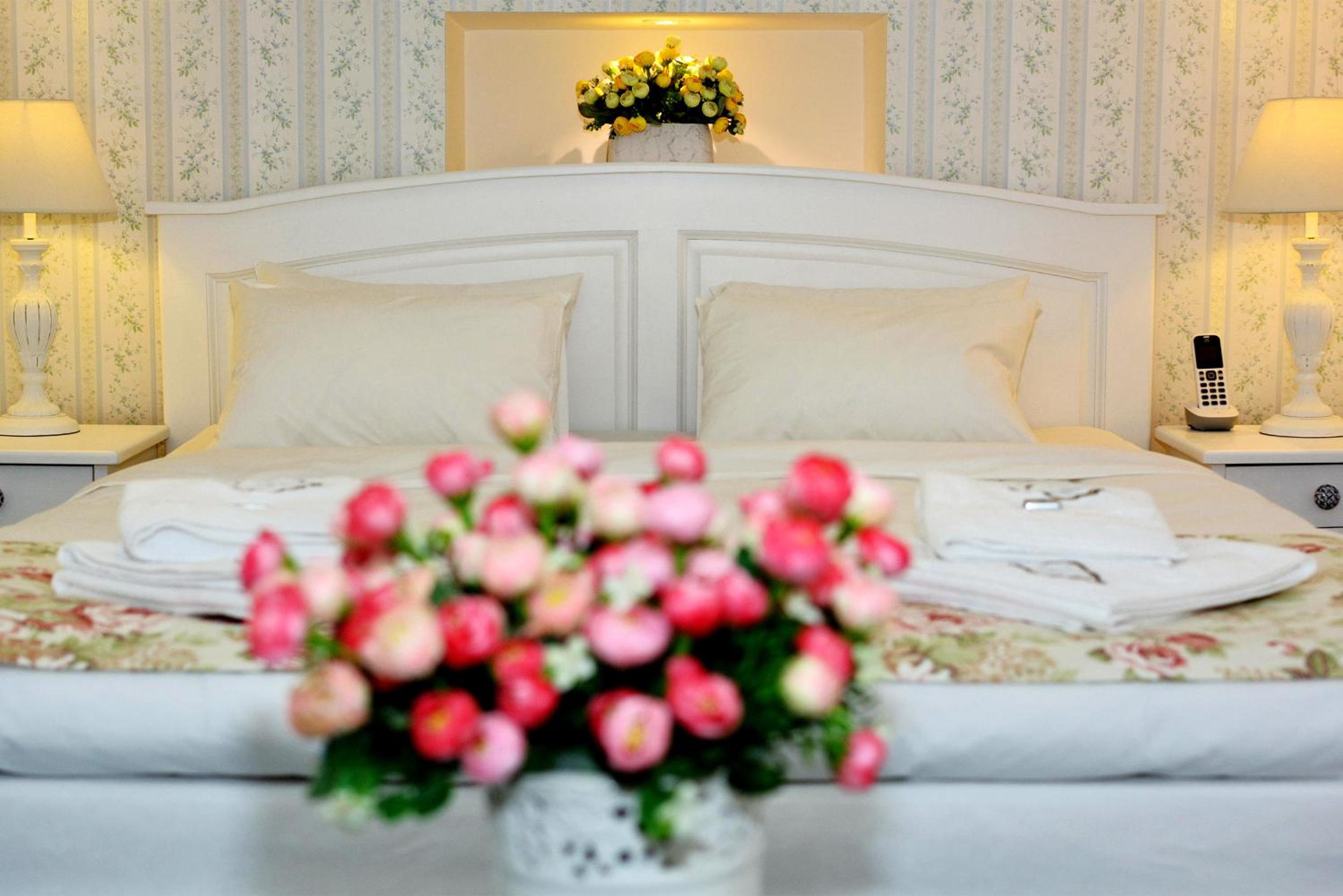 Double Room - Photo 7