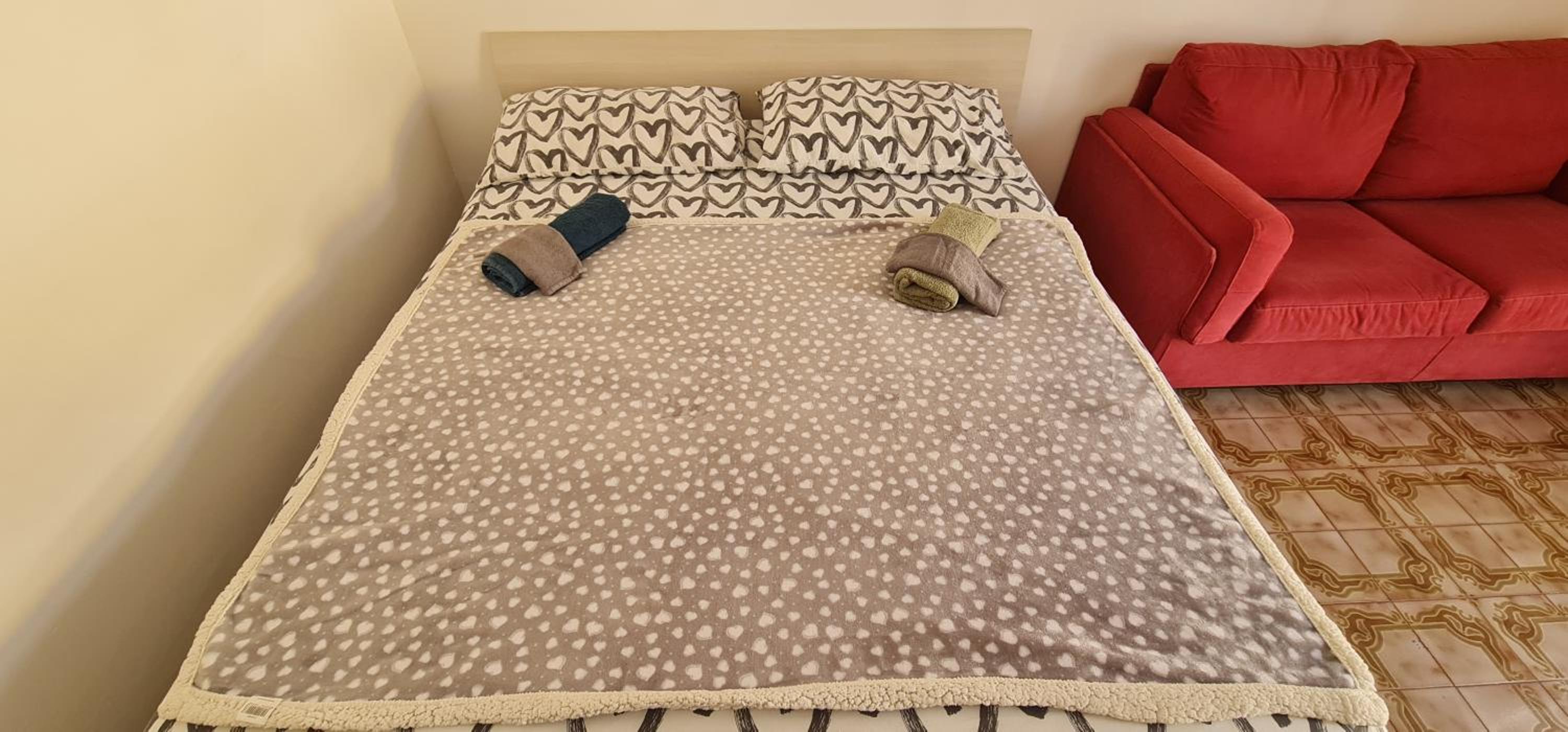 One-Bedroom Apartment