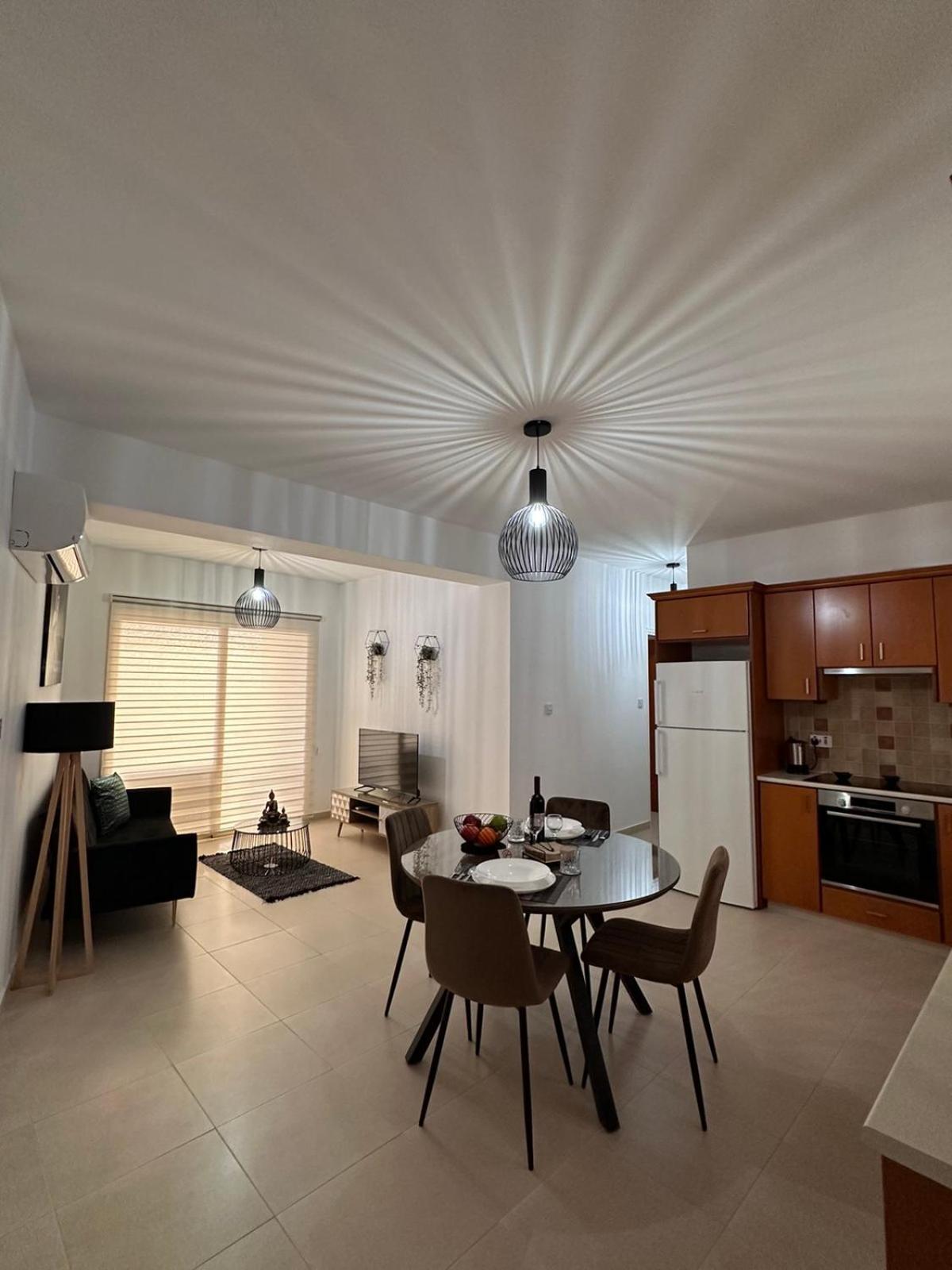 Deluxe Apartment photo 1