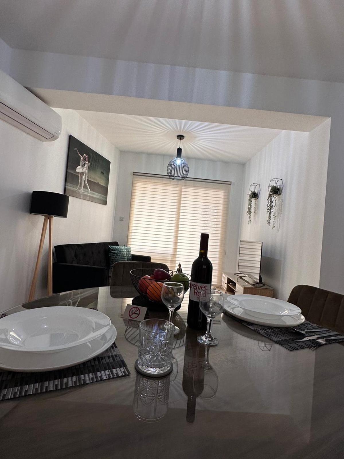 Deluxe Apartment photo 2