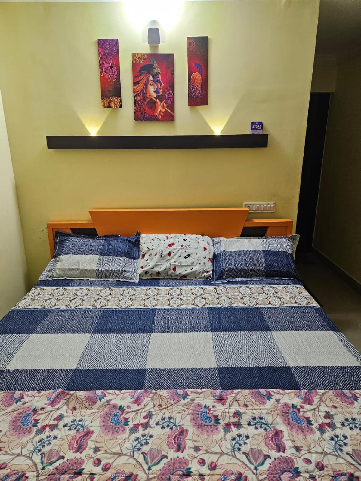 Deluxe King Room photo 3