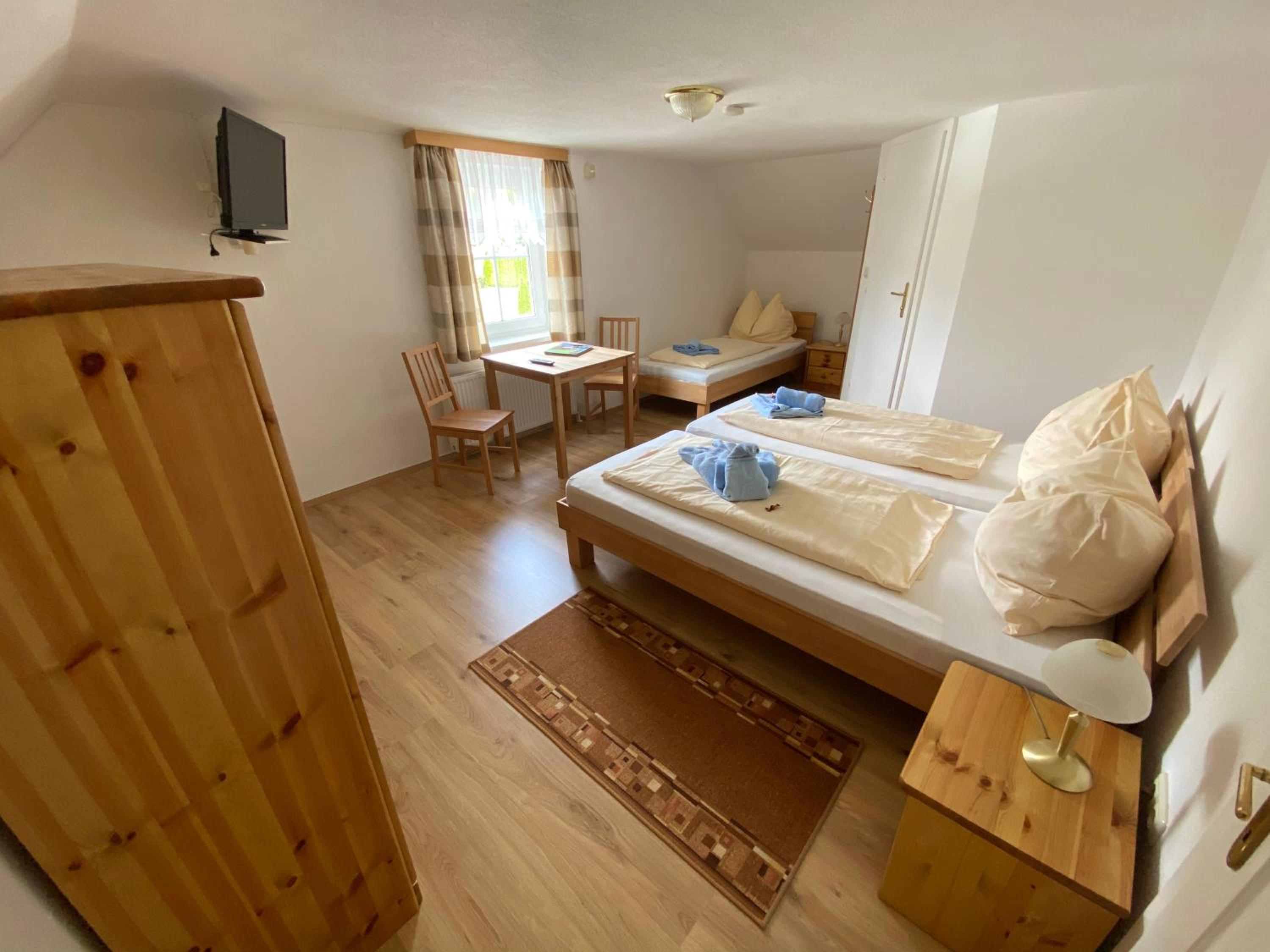 Triple Room photo 3