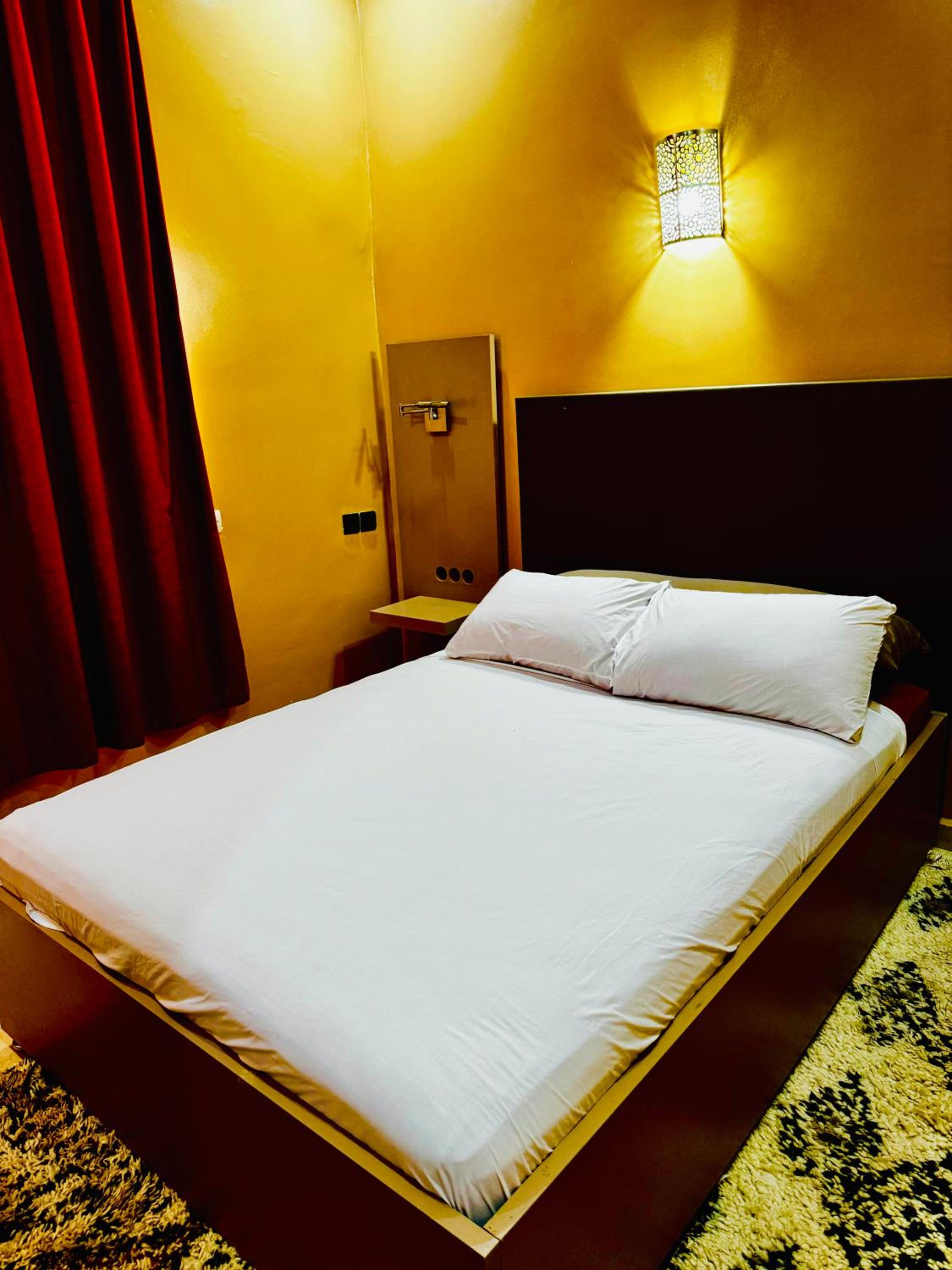 Single Room photo 2