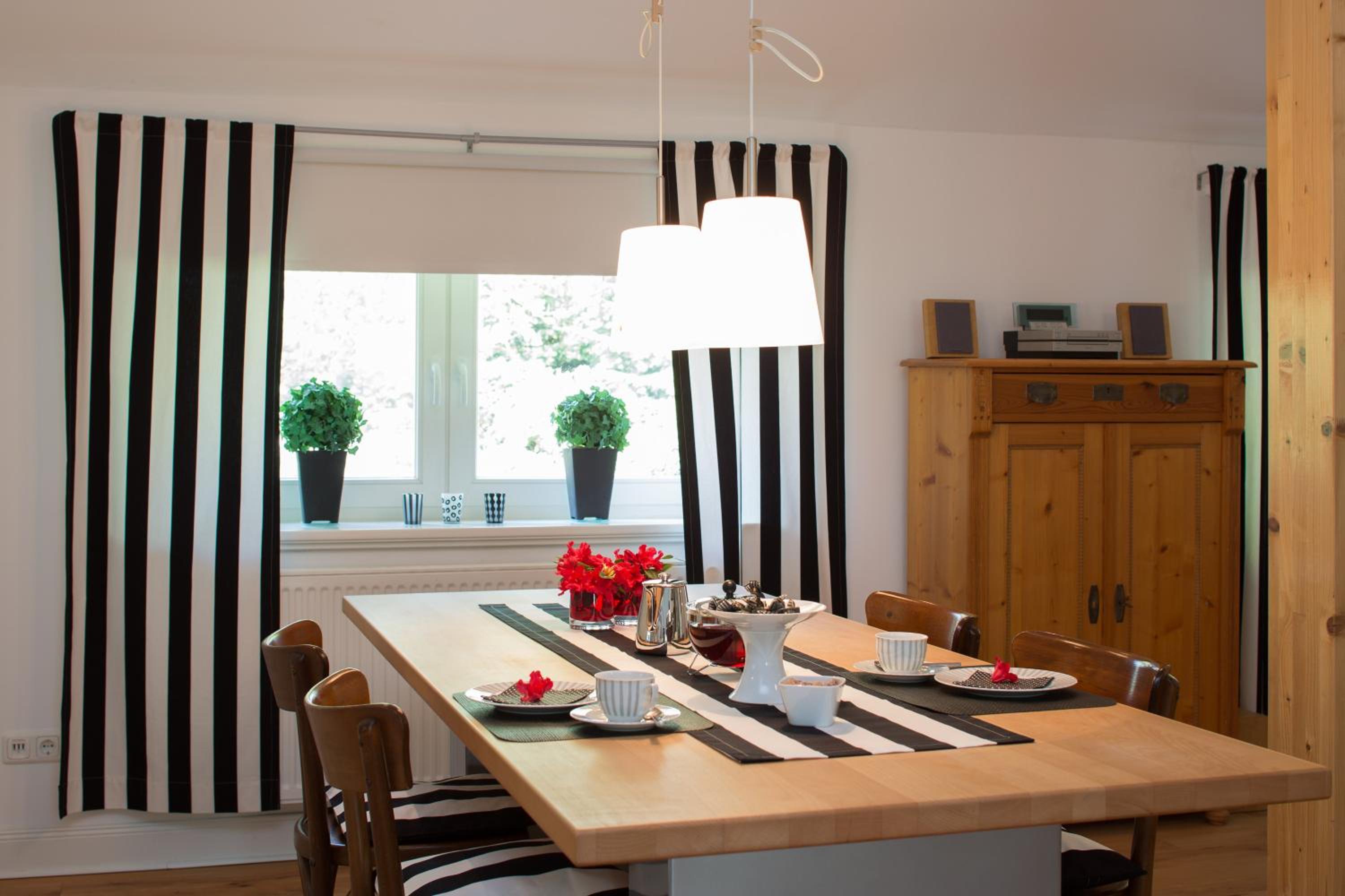 Apartment with Terrace photo 2