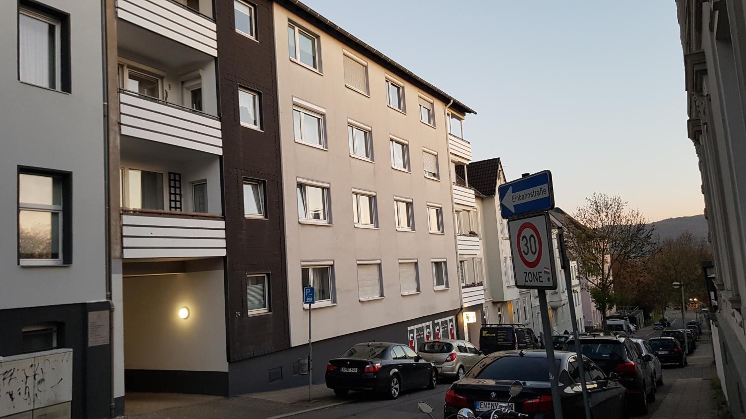 Apartment With Balcony photo 2