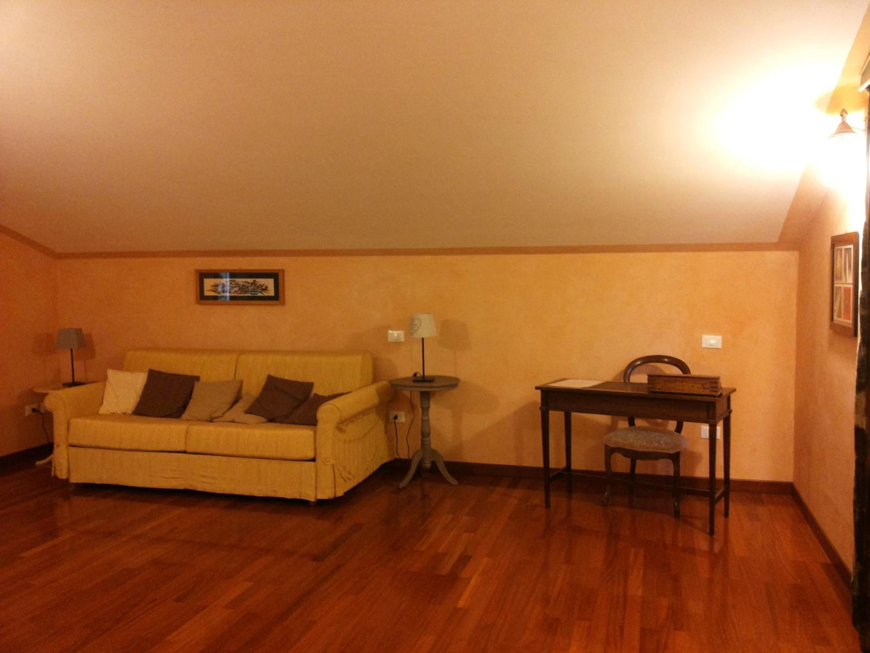 Deluxe Quadruple Room - Photo 3