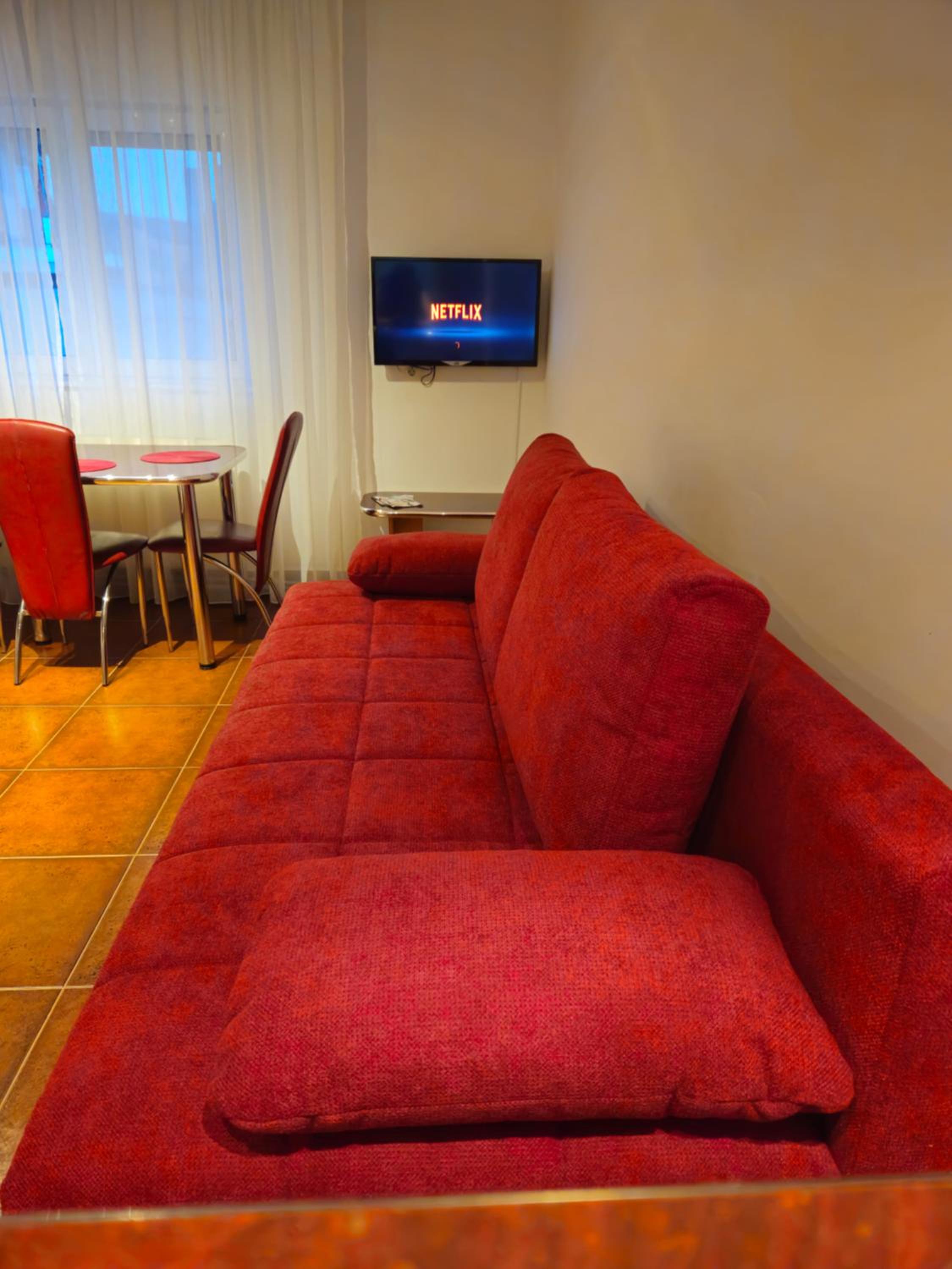 Apartment - Photo 8