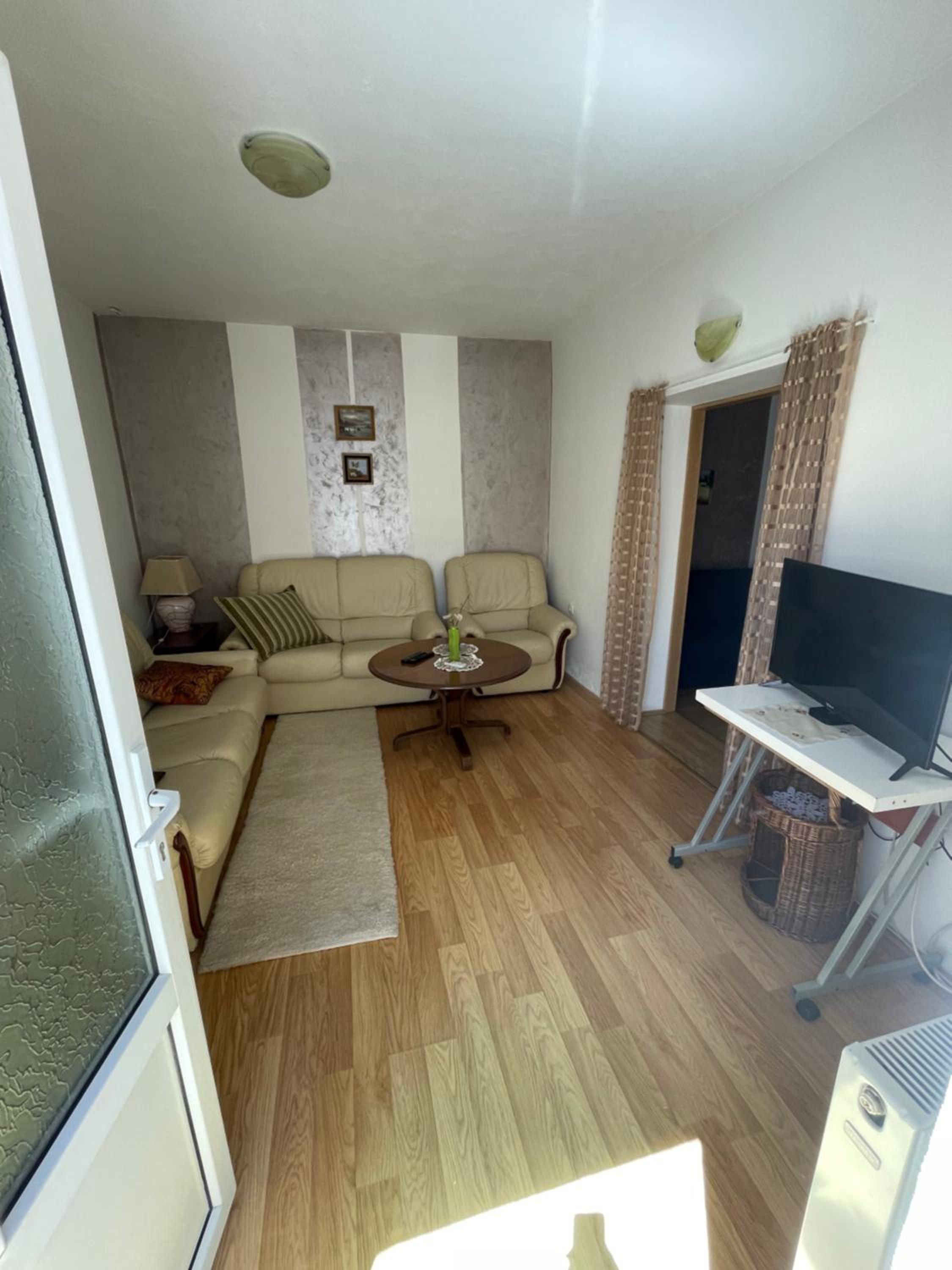 Family Room photo 1