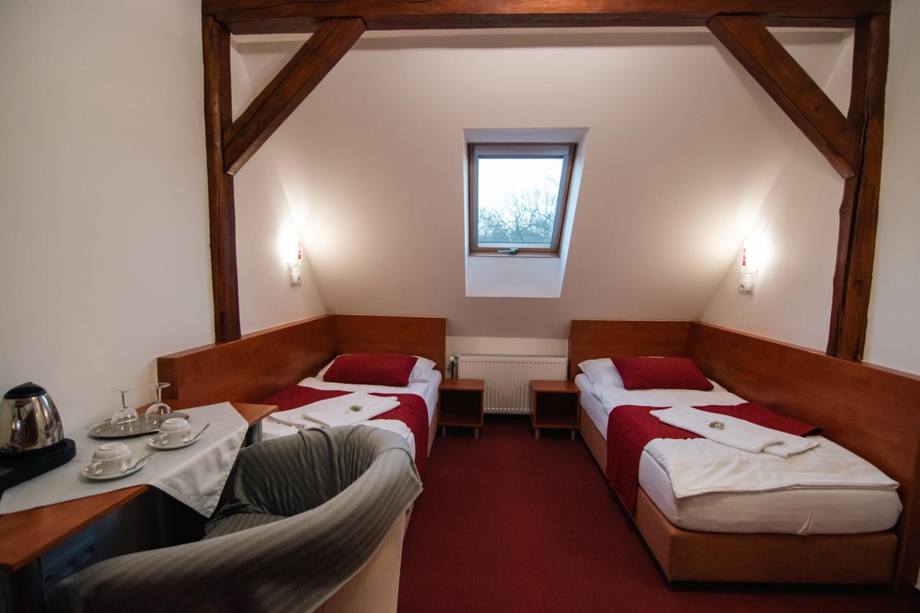 Standard Twin Room photo 1