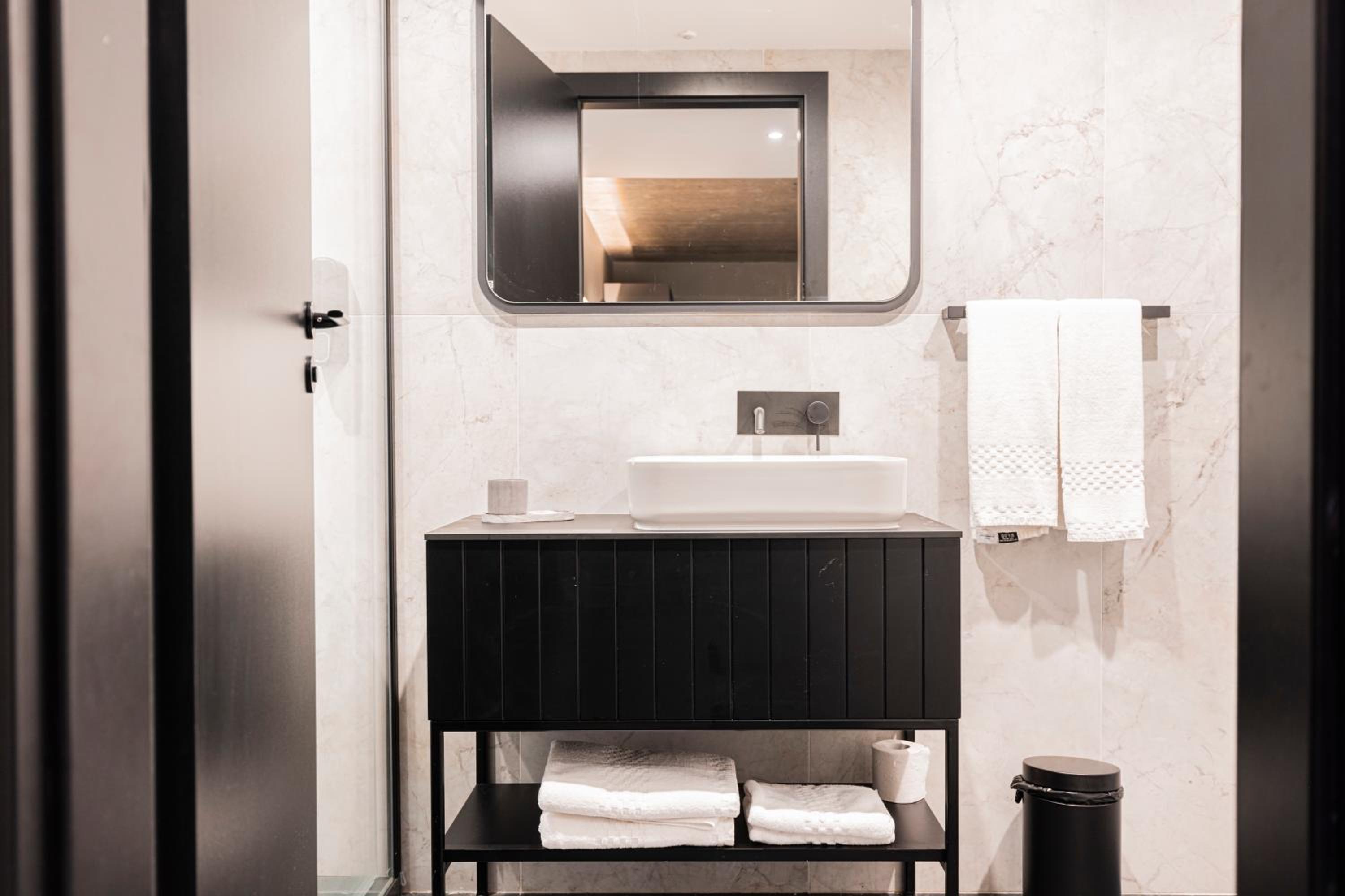 Executive Double or Twin Room with City View