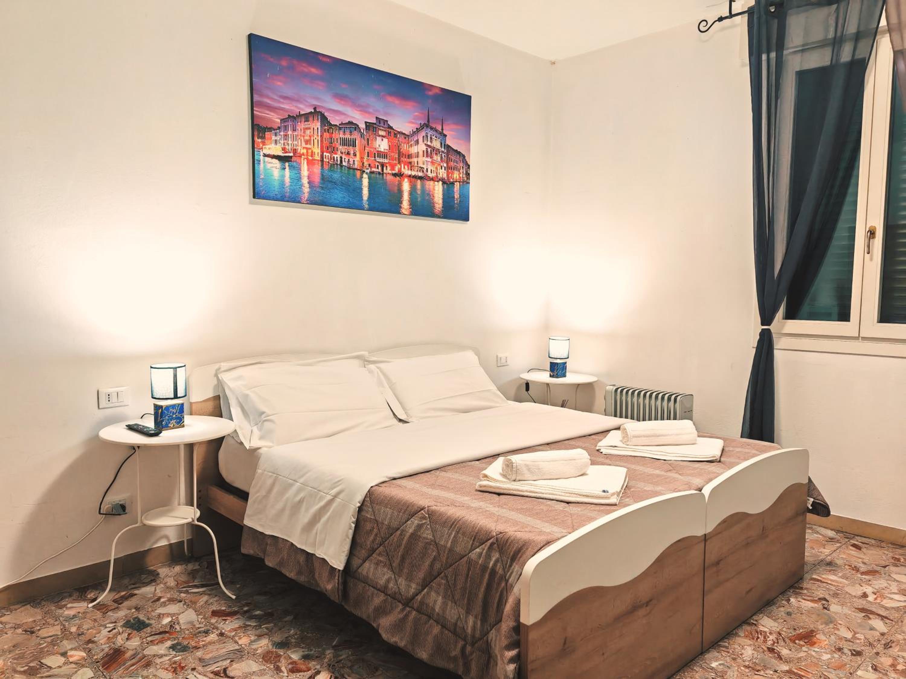 Triple Room with Private Bathroom photo 3